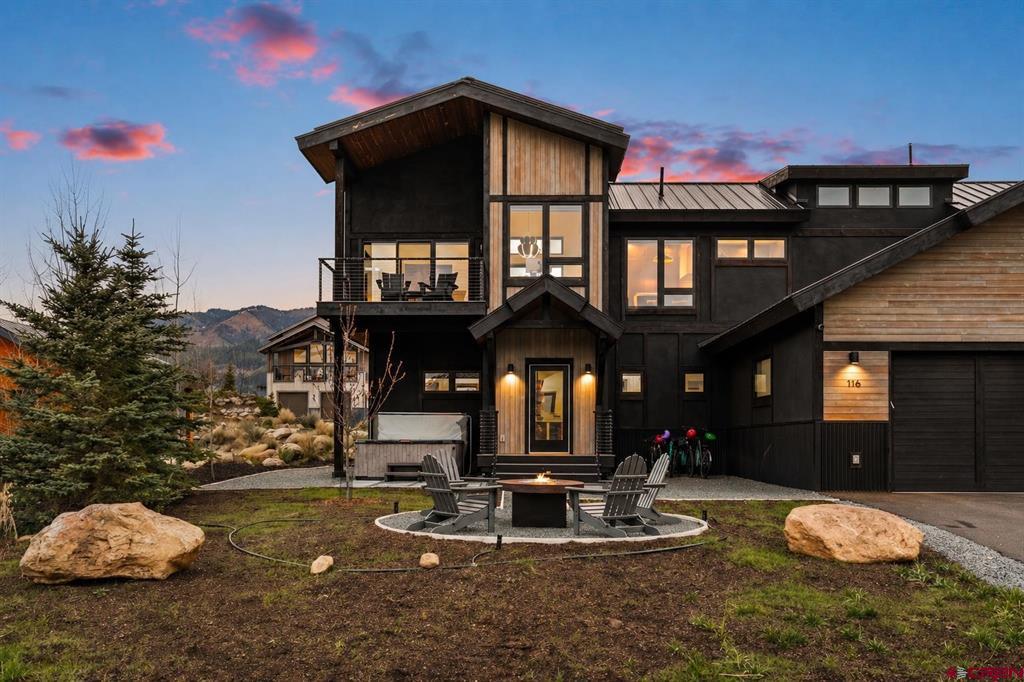 716 S Avion Drive