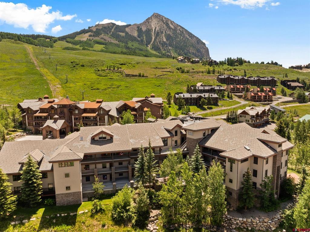 9 Hunter Hill Road 203