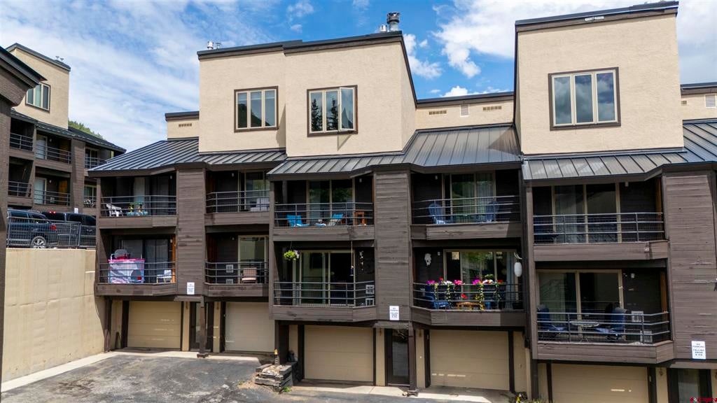 15 Marcellina Lane 117
