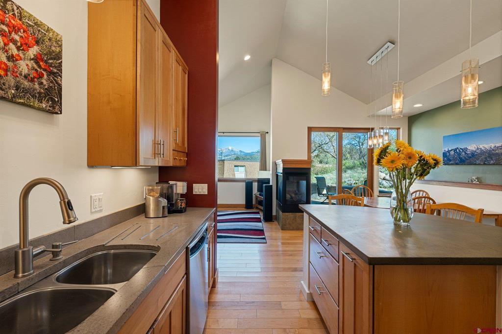 Durango, Colorado 81301, United States, 4 Bedrooms Bedrooms, ,2 BathroomsBathrooms,Residential,Active,134392