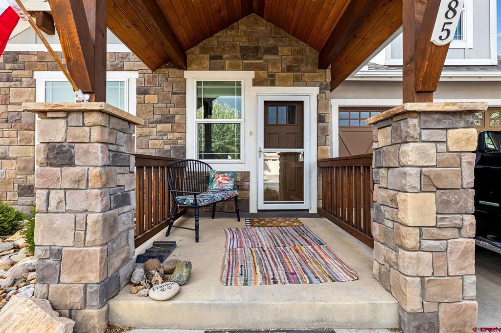 585 Prospector Avenue