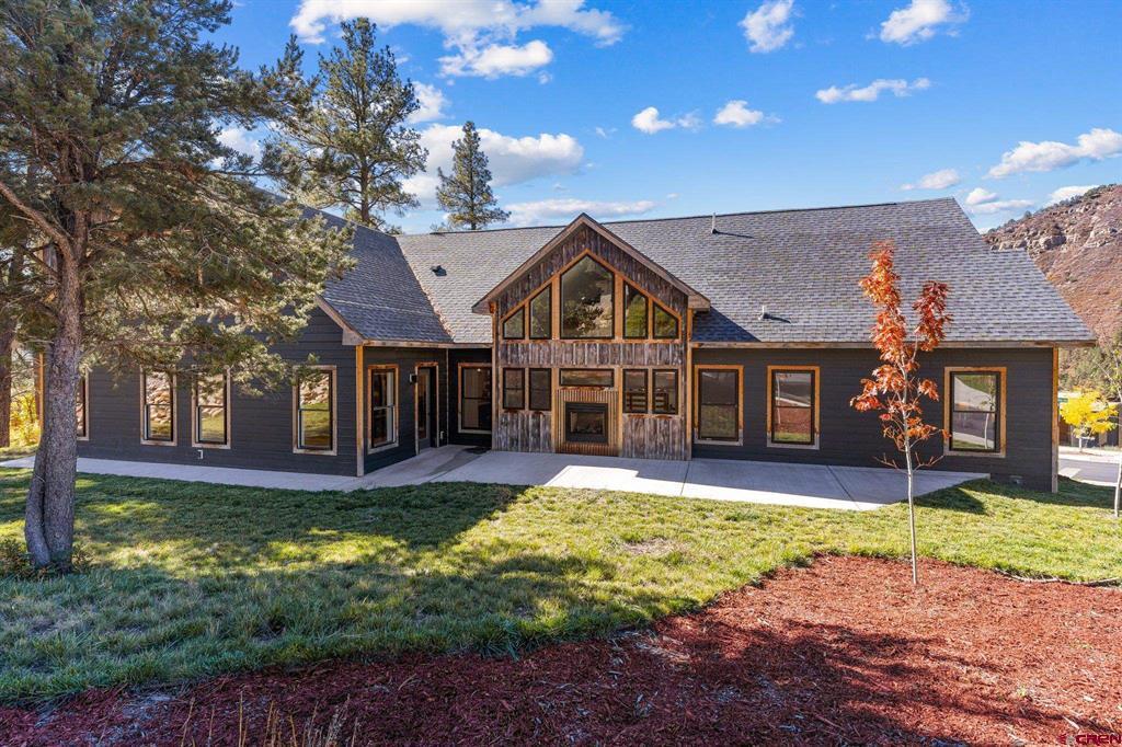 120 Wild Iris Avenue