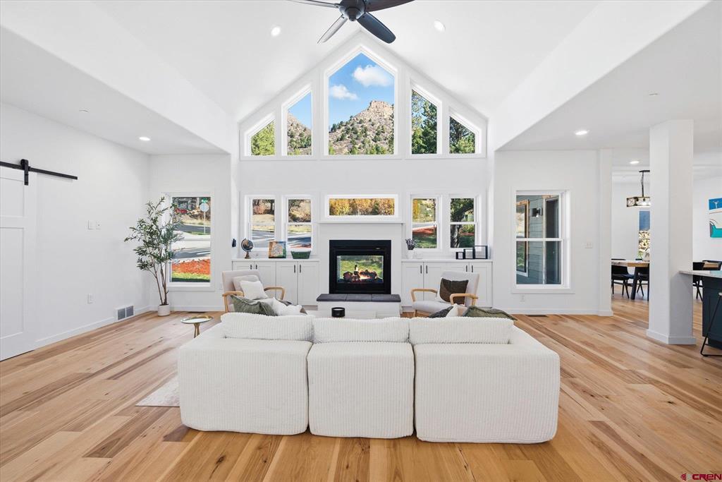 120 Wild Iris Avenue