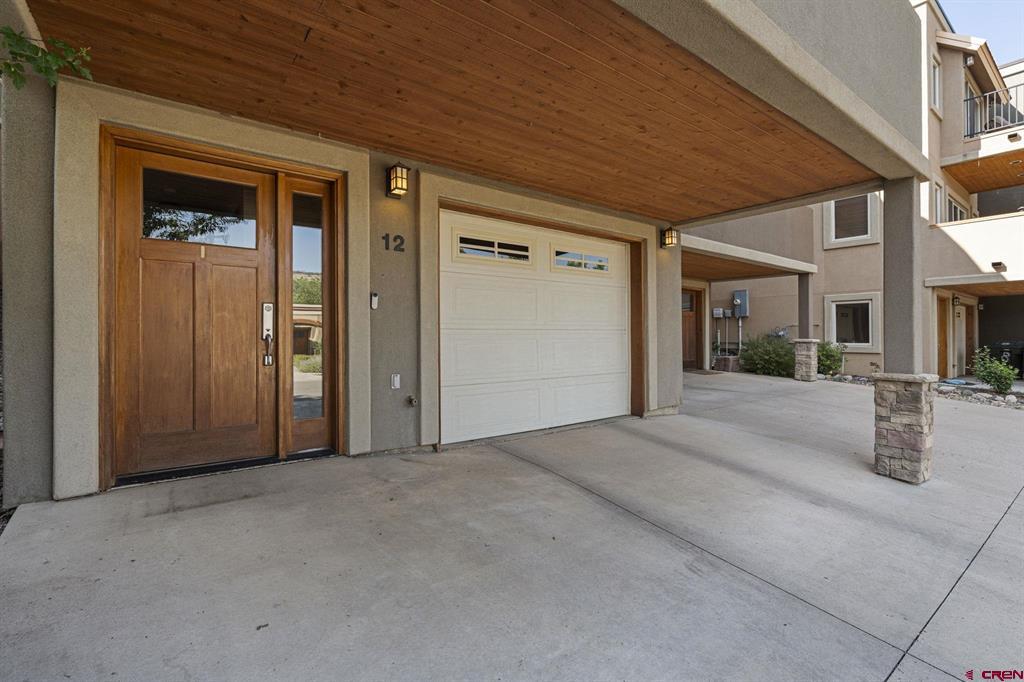 12 Sage Hill Court