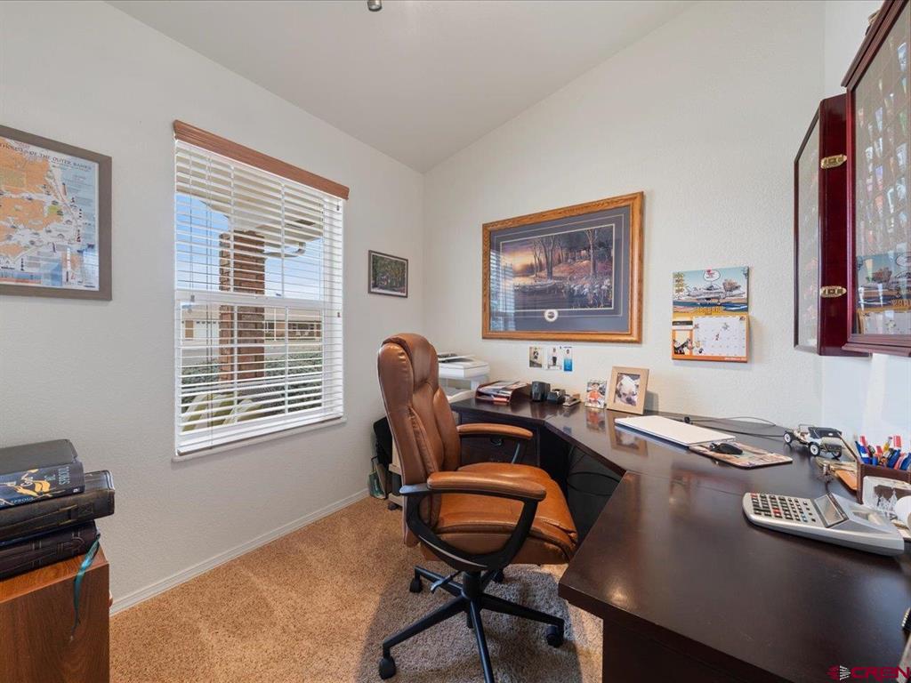 Montrose, Colorado 81401, United States, 3 Bedrooms Bedrooms, ,2 BathroomsBathrooms,Residential,Contingent,76623