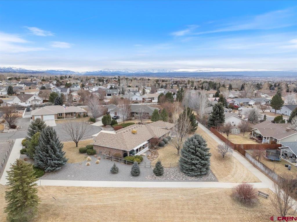 Montrose, Colorado 81401, United States, 3 Bedrooms Bedrooms, ,2 BathroomsBathrooms,Residential,Contingent,76623