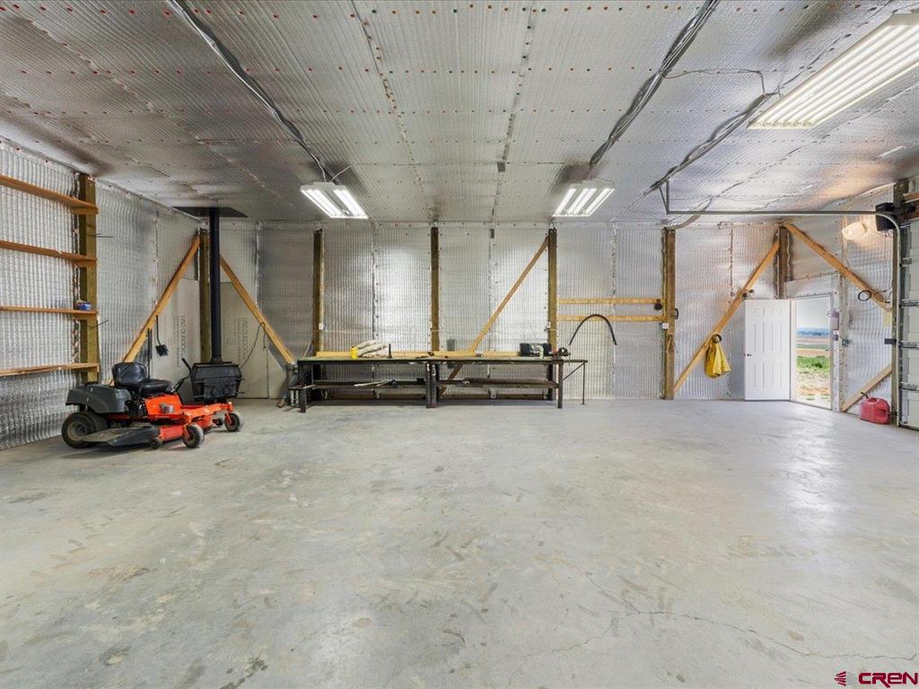 Montrose, Colorado 81403, United States, 5 Bedrooms Bedrooms, ,3 BathroomsBathrooms,Residential,Active,142904