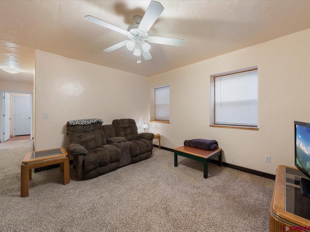 Montrose, Colorado 81403, United States, 5 Bedrooms Bedrooms, ,3 BathroomsBathrooms,Residential,Active,142904