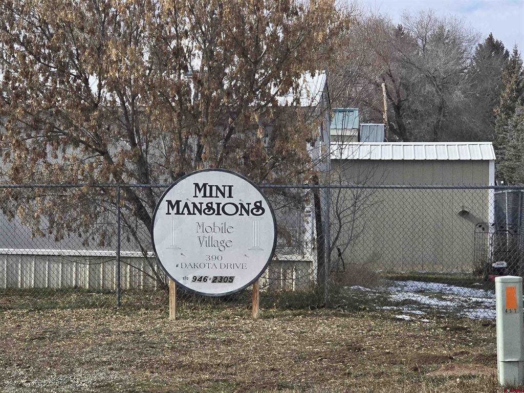 390 E Dakota Drive Units 1 - 35 plus 451 Mountain View Dr (office)