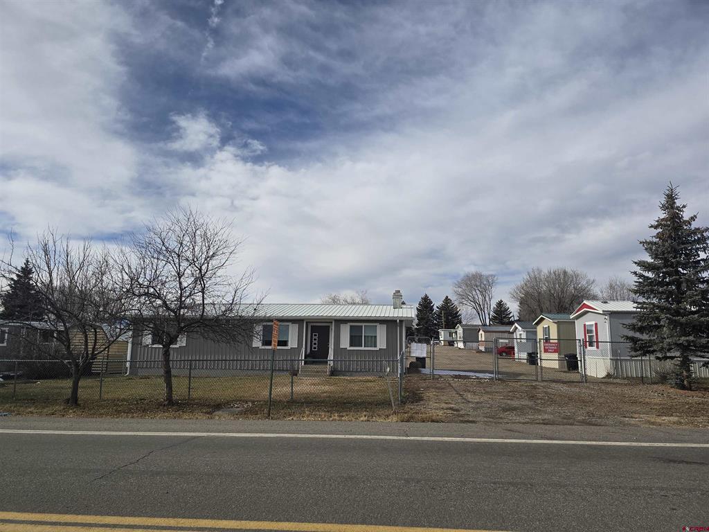 390 E Dakota Drive Units 1 - 35 plus 451 Mountain View Dr (office)