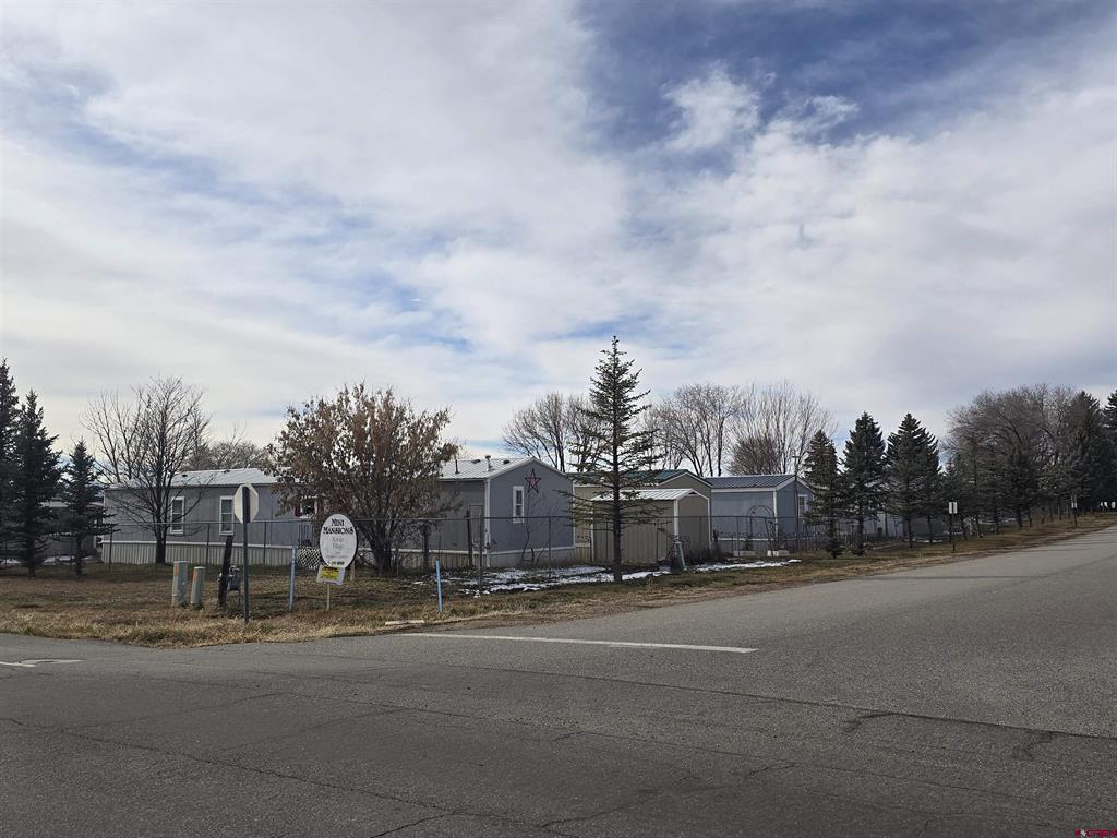 390 E Dakota Drive Units 1 - 35 plus 451 Mountain View Dr (office)