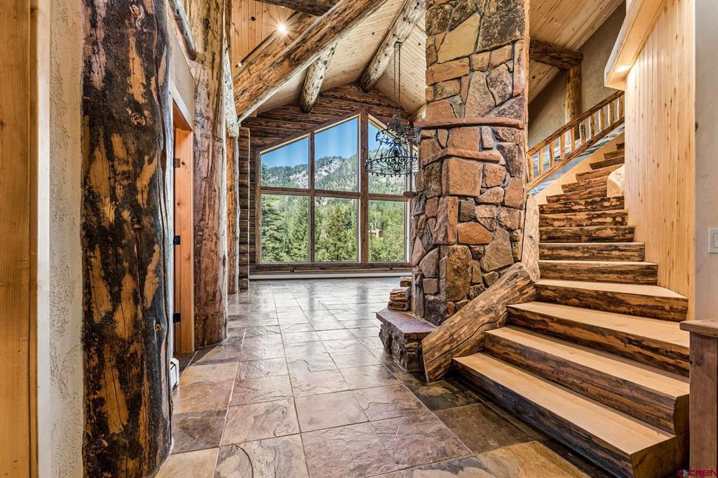 580 Lake Purgatory Drive
