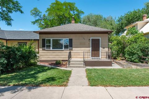 Photo of 707 N 1st Street, Montrose, CO 81401 (MLS # 831021)