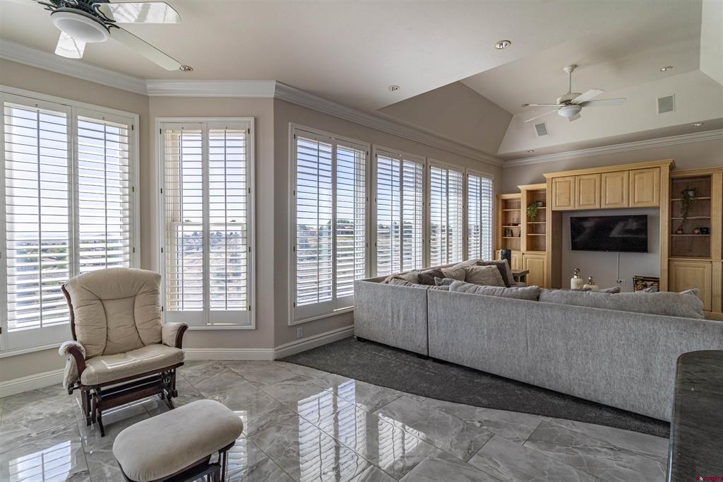 4021 Vista Pinon Drive