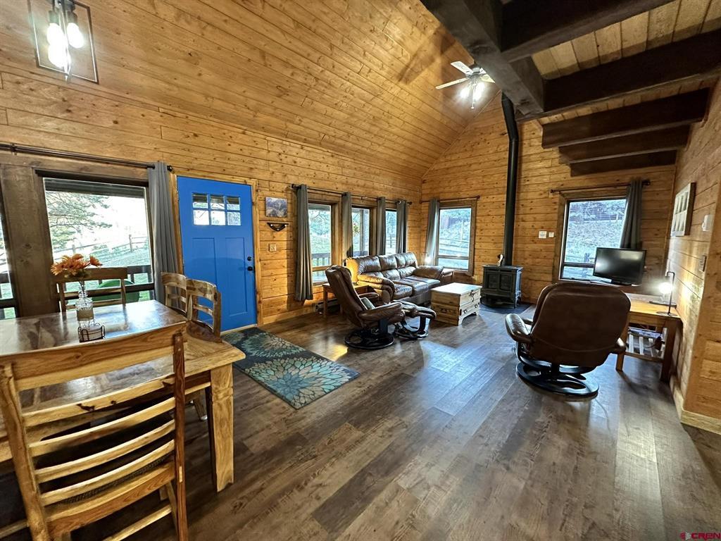 1415 N Highway 149