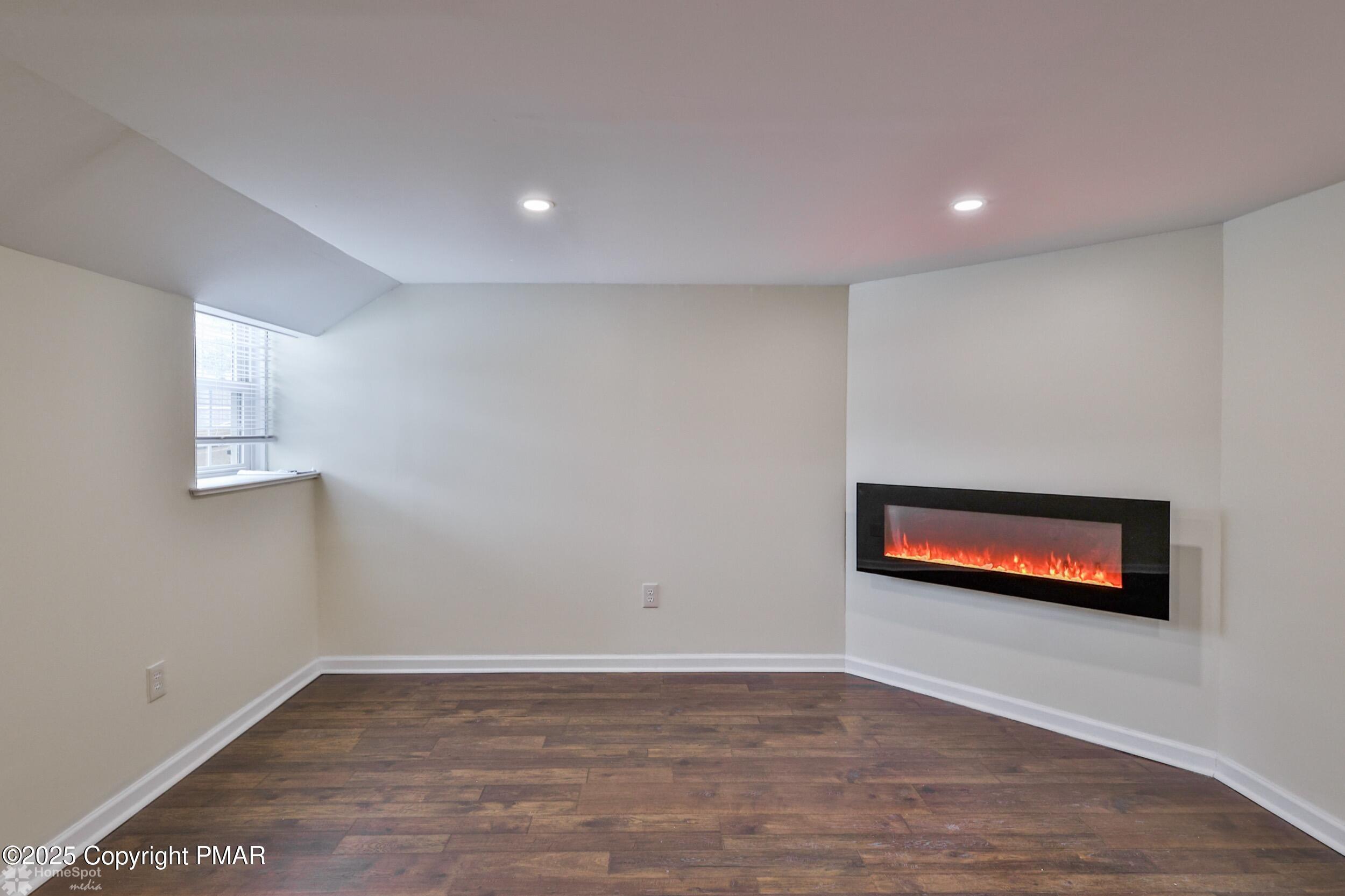 404 N Wales Road, Lansdale, Pennsylvania image 35