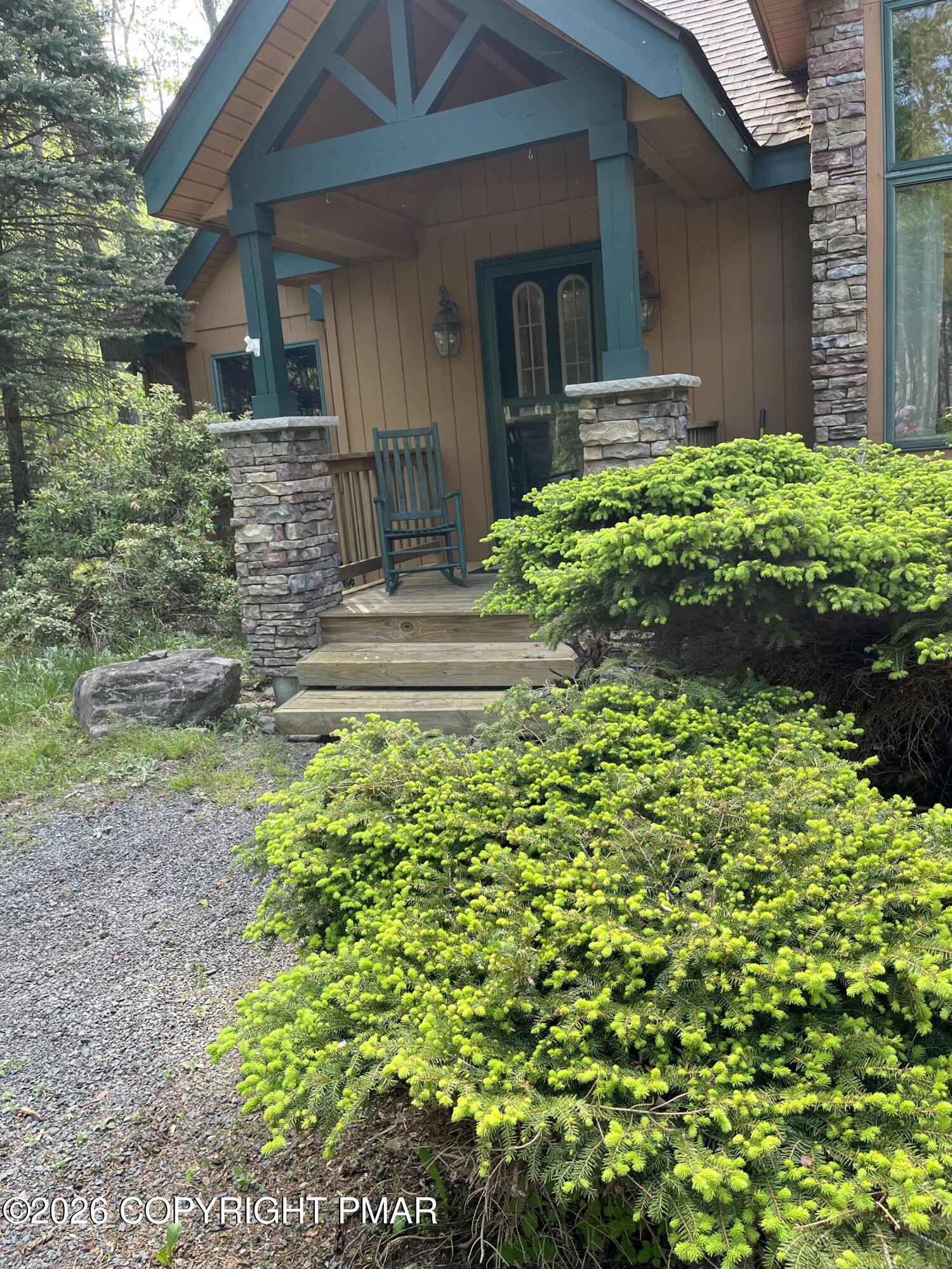 4111 Old Creek Path