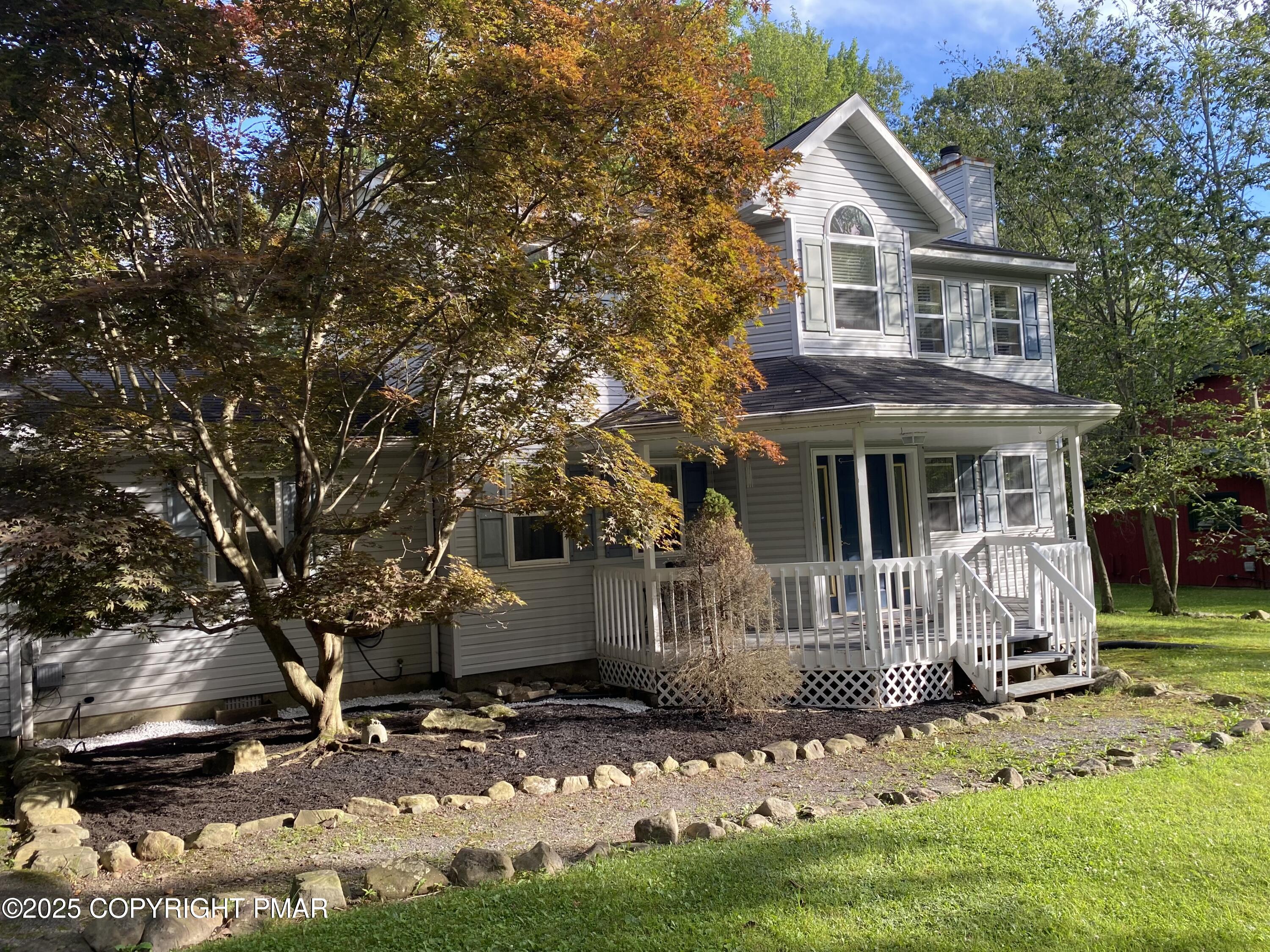 1075 Salamanca Drive