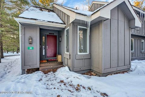 30 Elevator Lake Harmony PA 18624