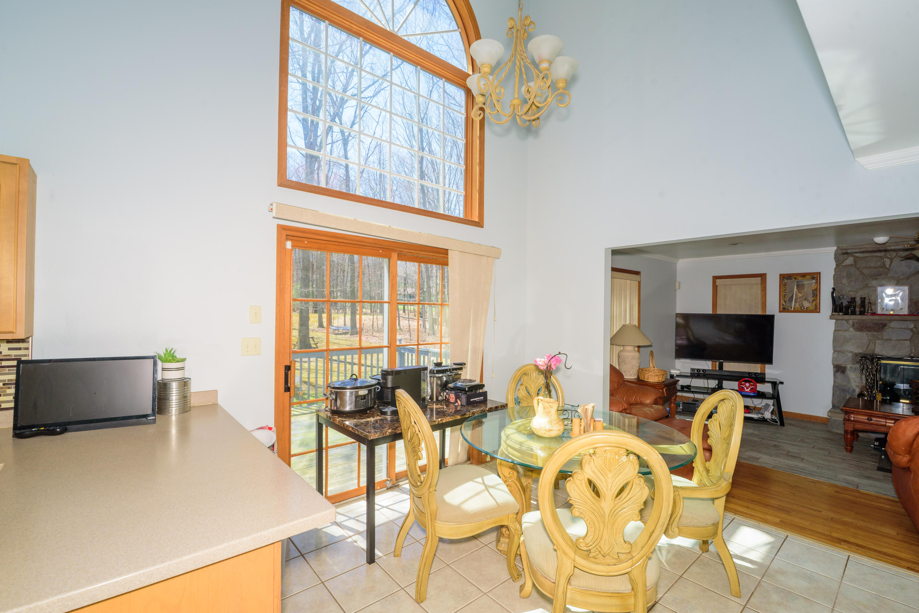 248 Whisperwood Court, Saylorsburg, Pennsylvania image 14