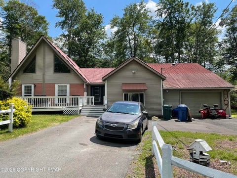 Homes For Sale - 8051 Possum Court<br/> Tobyhanna, PA 18466