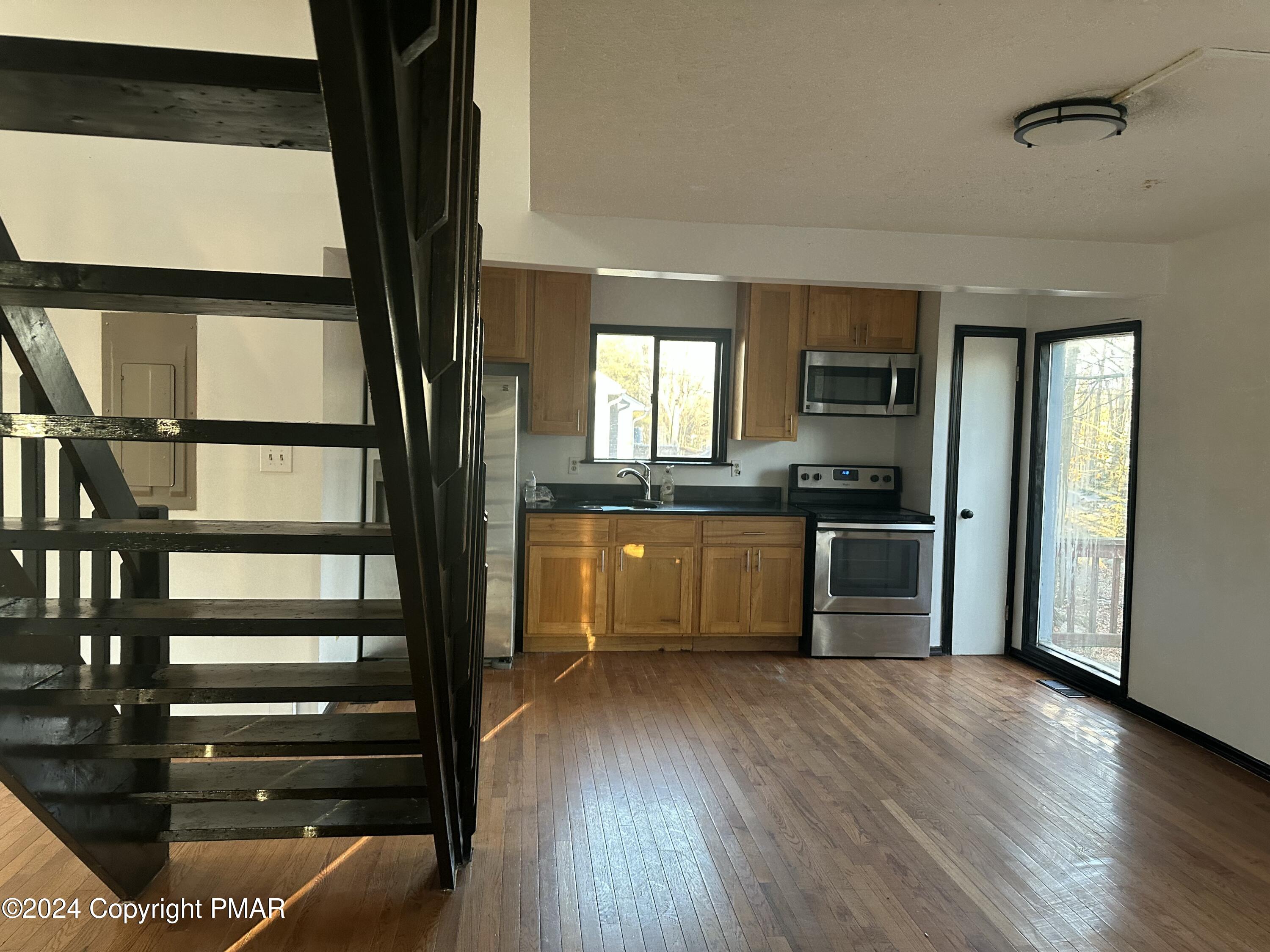 485 Country Place Drive, Tobyhanna, Pennsylvania image 31