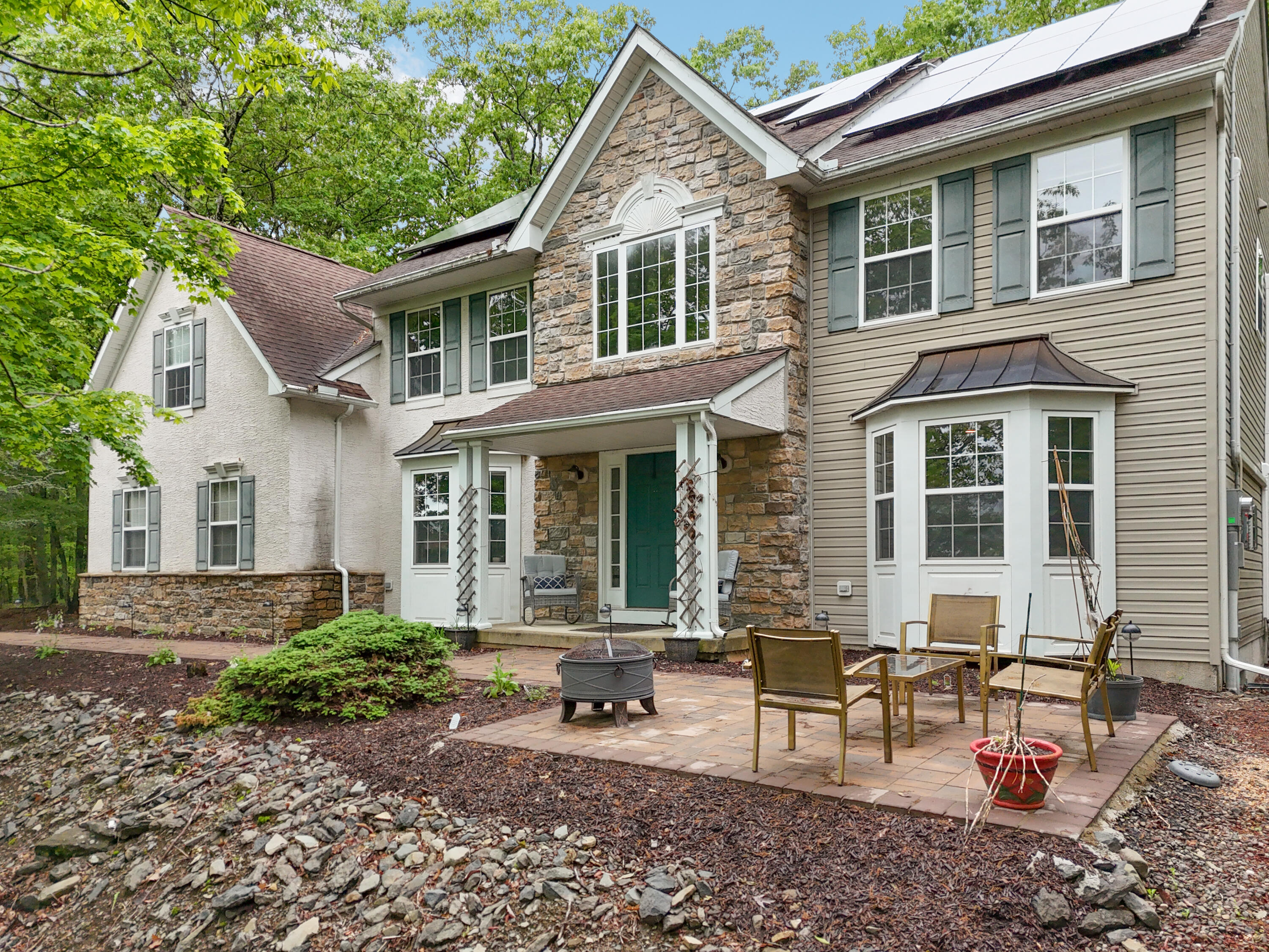 136 Outlook Court, East Stroudsburg, Pennsylvania image 2