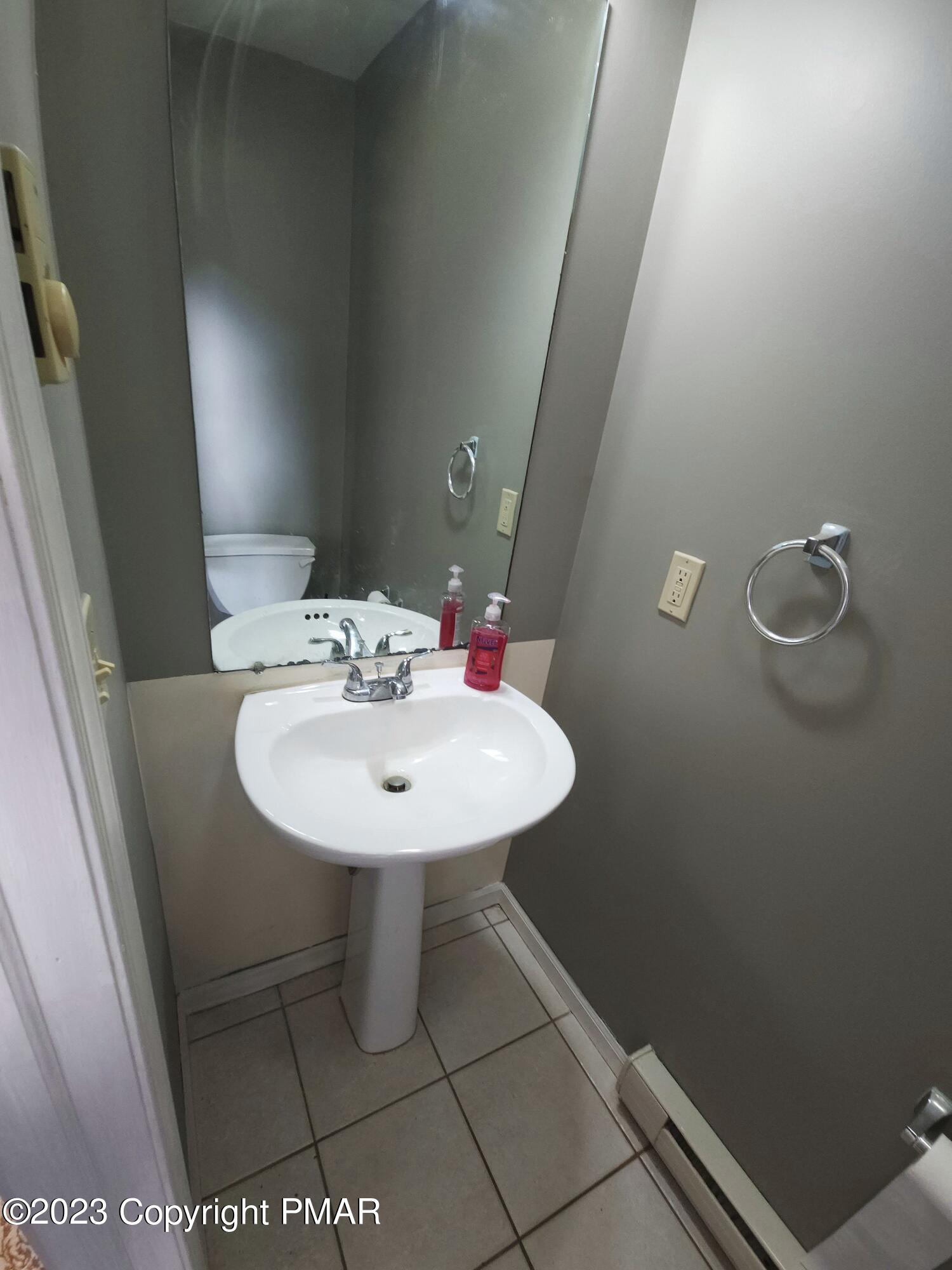 1960 Sun Valley Drive, Blakeslee, Pennsylvania image 27
