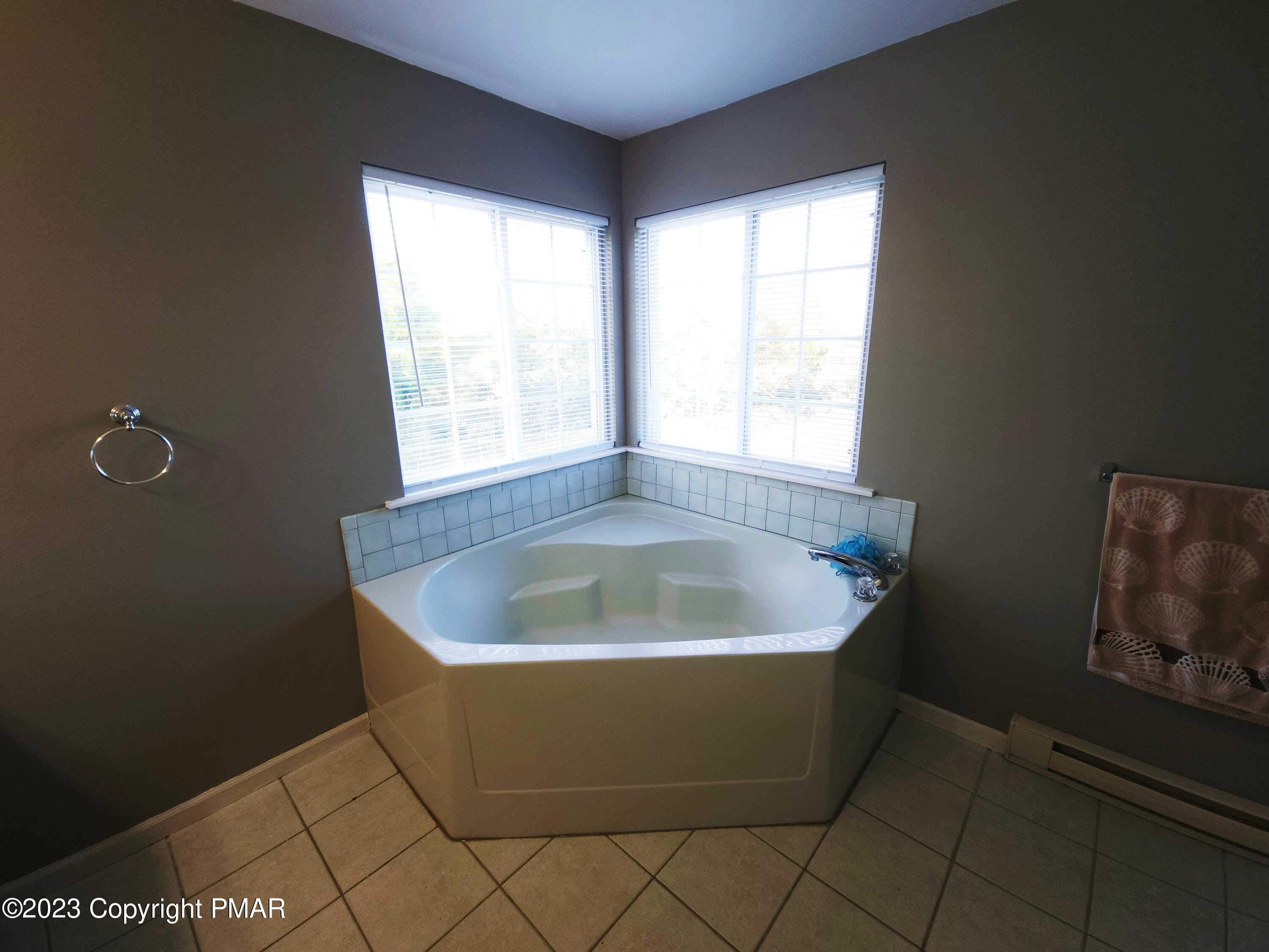 1960 Sun Valley Drive, Blakeslee, Pennsylvania image 42