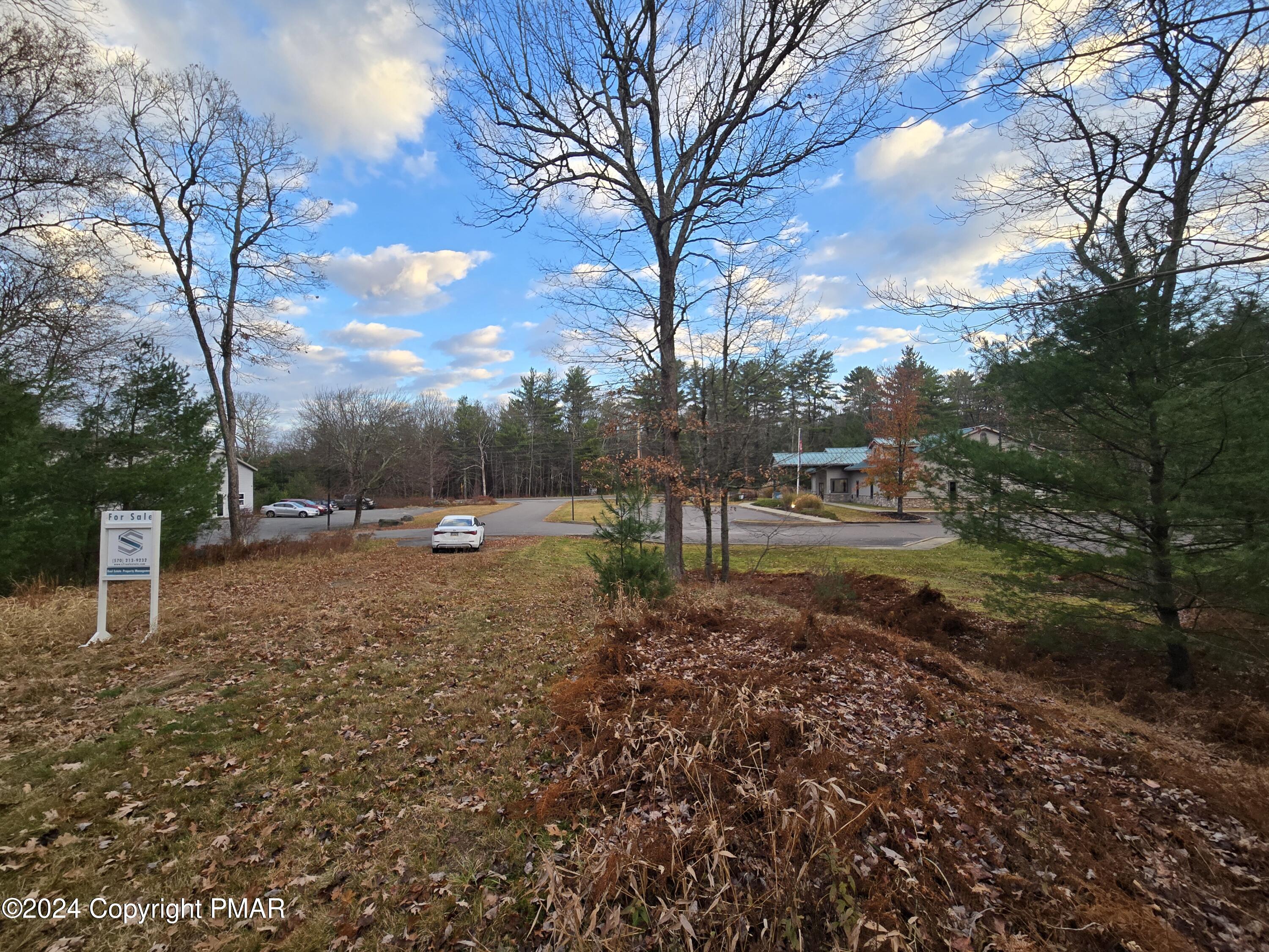 3 Bond Court, Milford, Pennsylvania image 2
