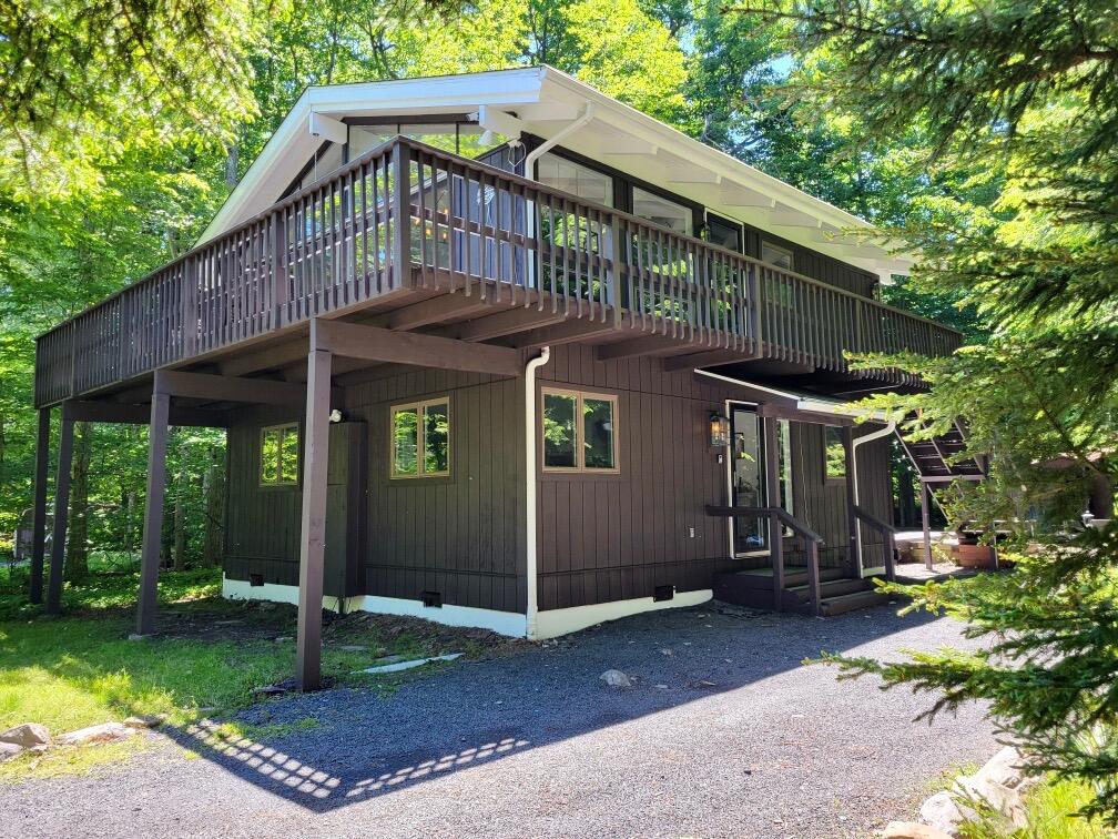 214 Pheasant Place, Tobyhanna, Pennsylvania image 3