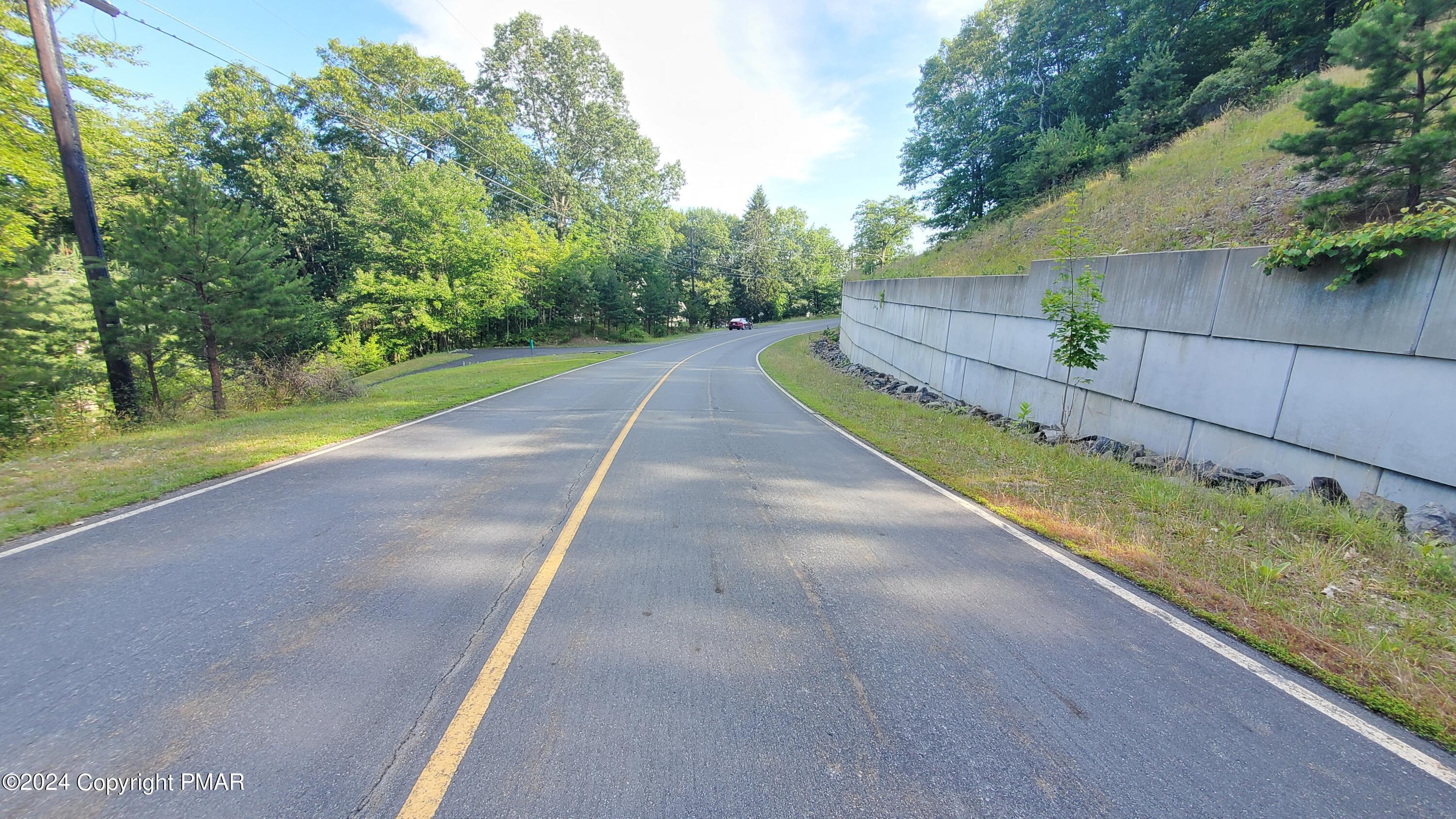 Lot 3428 Lancaster Drive, Bushkill, Pennsylvania image 4