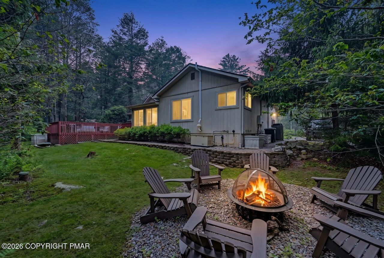 305 Meadowbrook Court