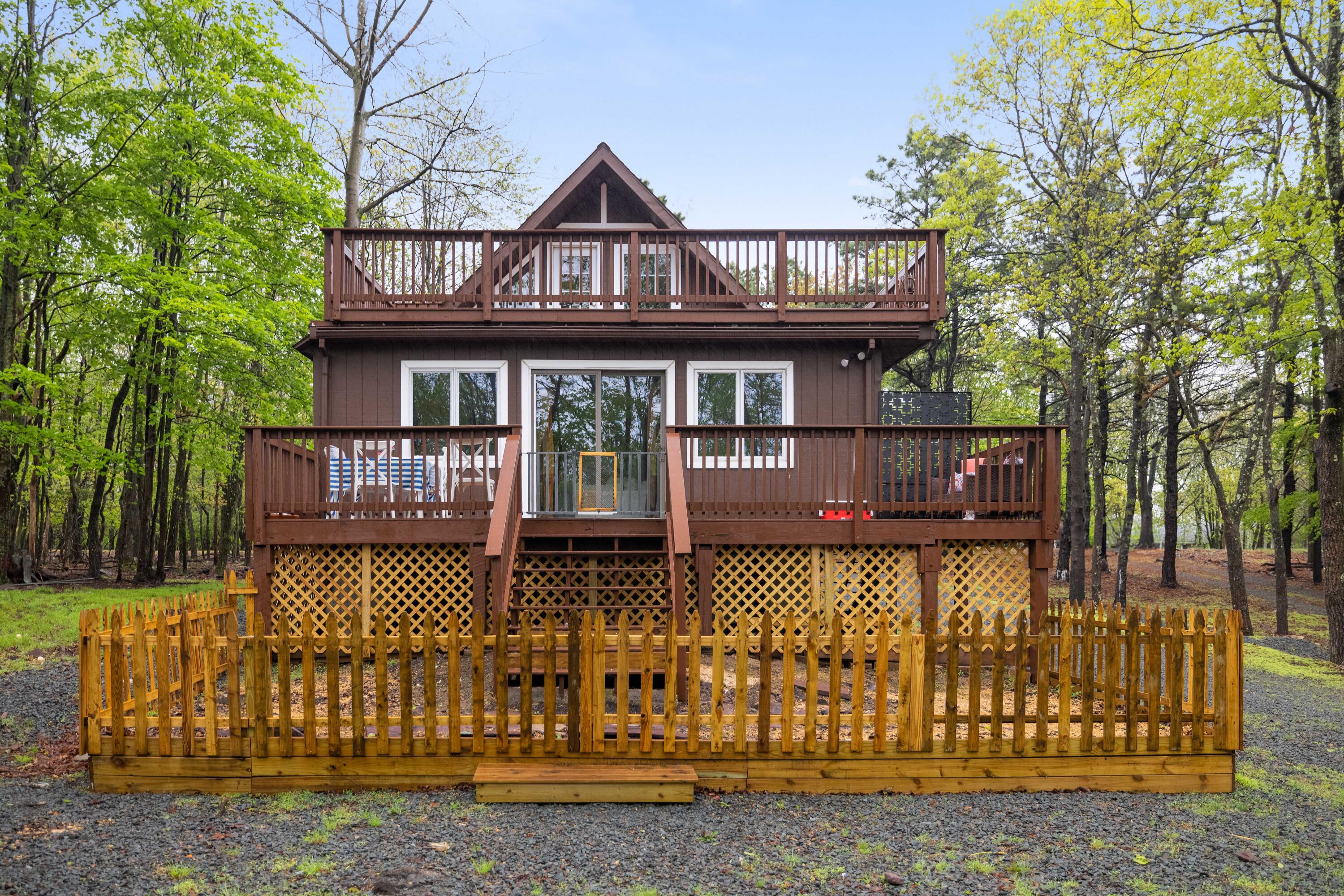 67 Tunkhannock Drive, Albrightsville, Pennsylvania image 2