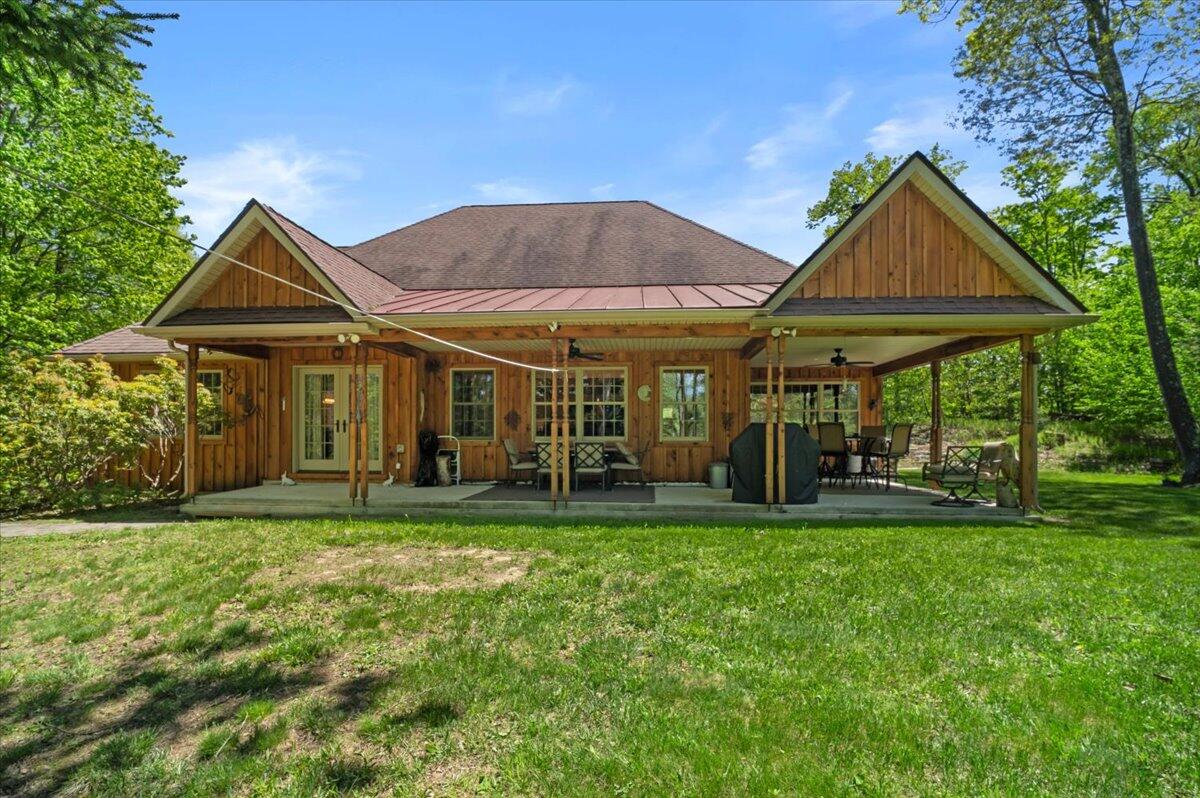 127 Timber Lake Drive, Canadensis, Pennsylvania image 38