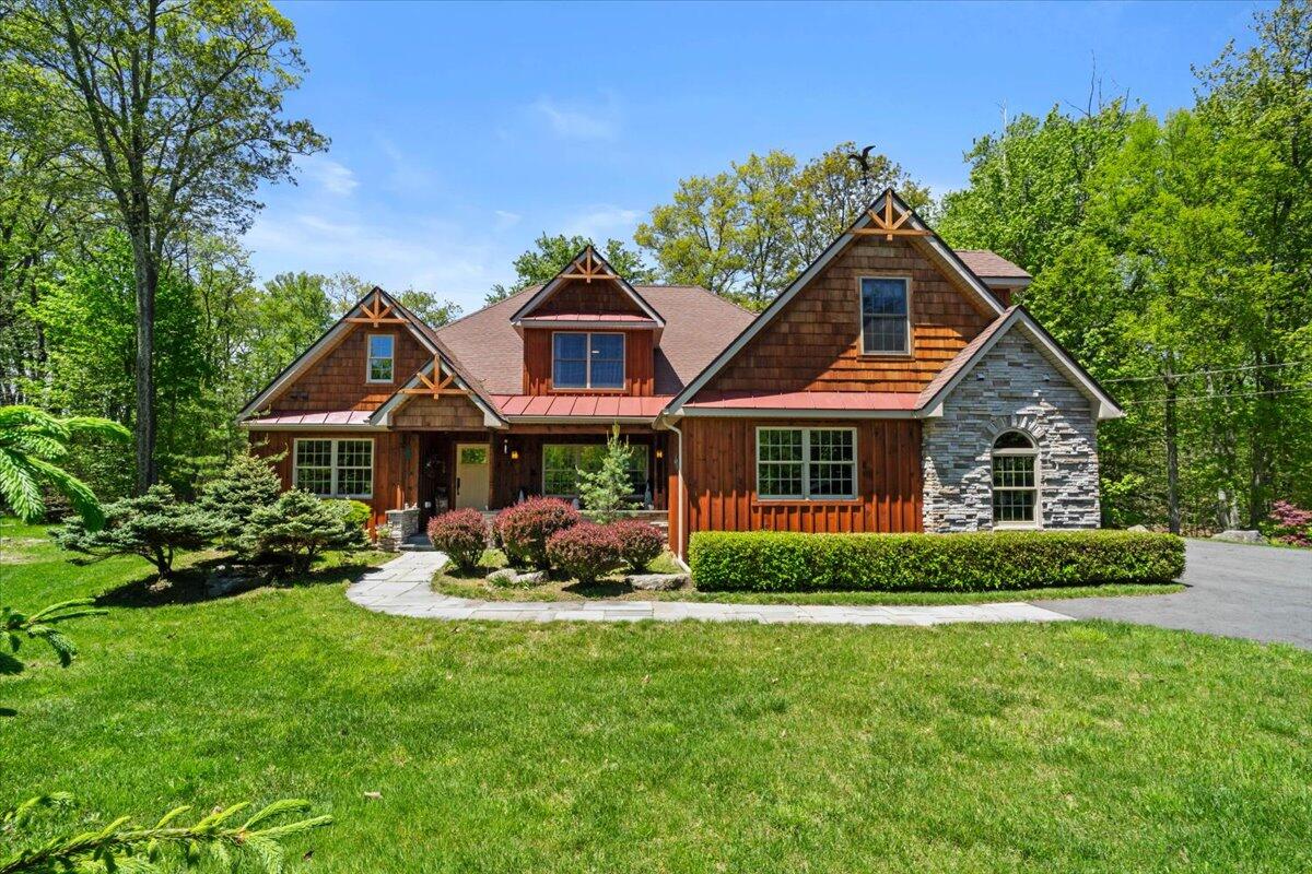 127 Timber Lake Drive, Canadensis, Pennsylvania image 1