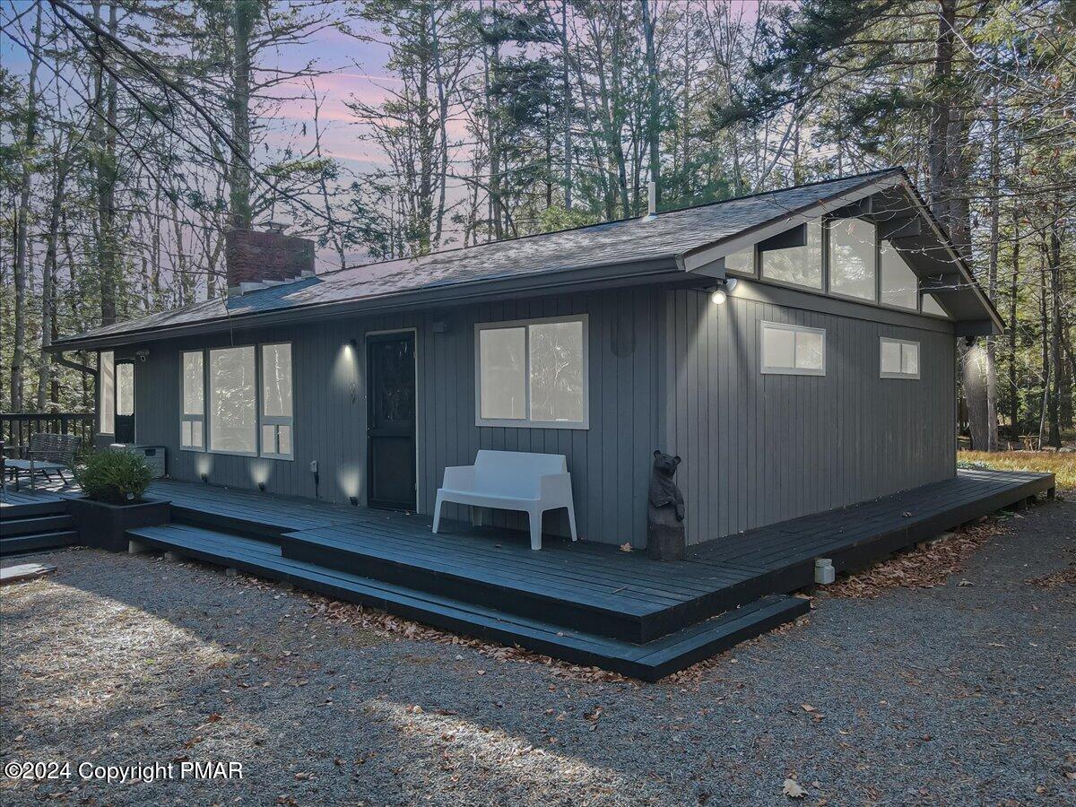 1109 Cedar Knoll Way, Pocono Pines, Pennsylvania image 4