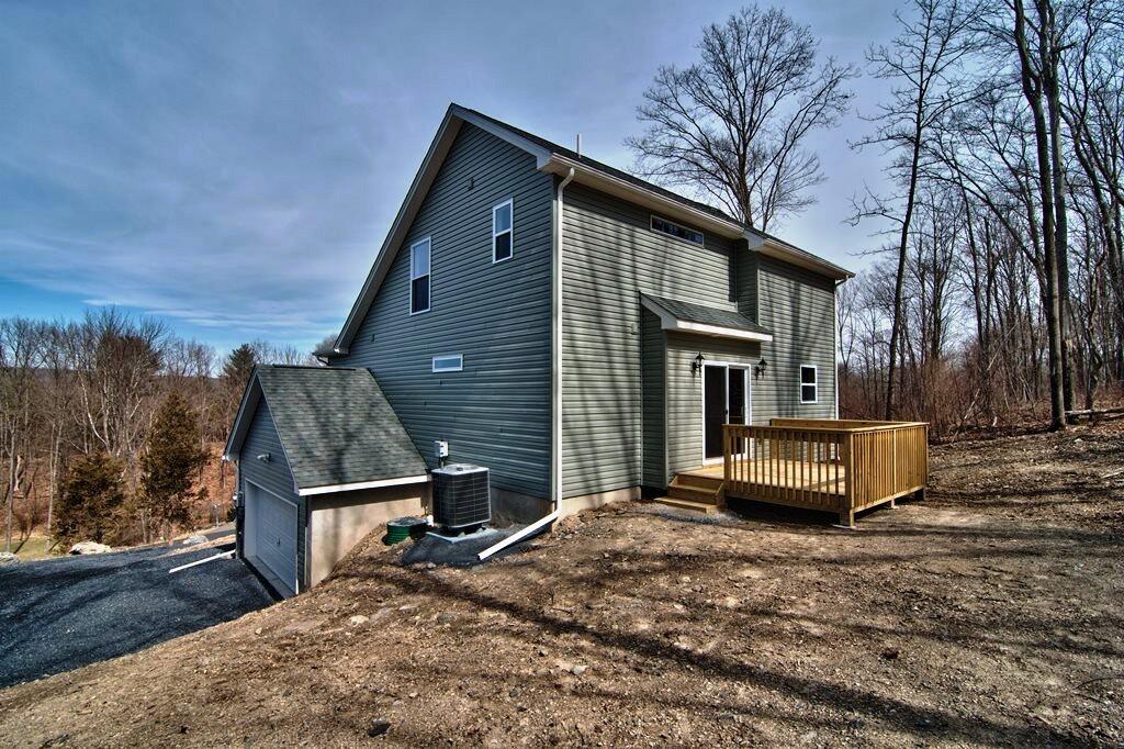 411 Pierce Ln Lane, East Stroudsburg, Pennsylvania image 3