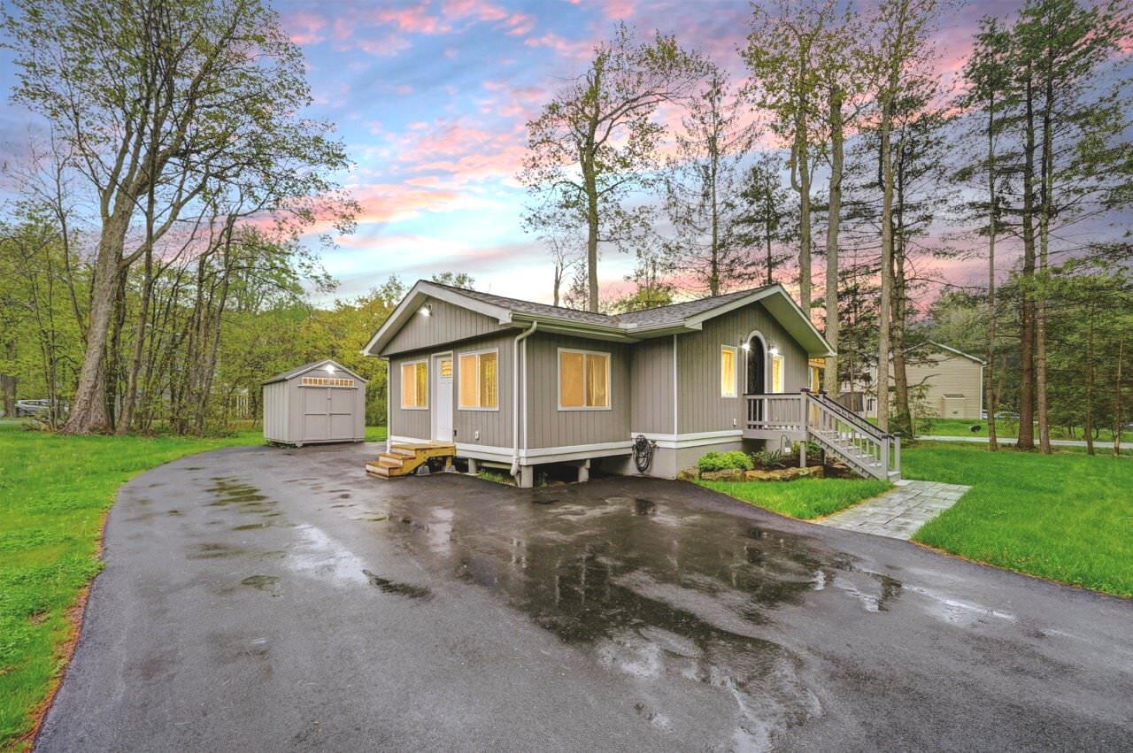 304 Ruger Lane, Tobyhanna, Pennsylvania image 2