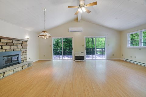 289 Towamensing Trail Albrightsville PA 18210