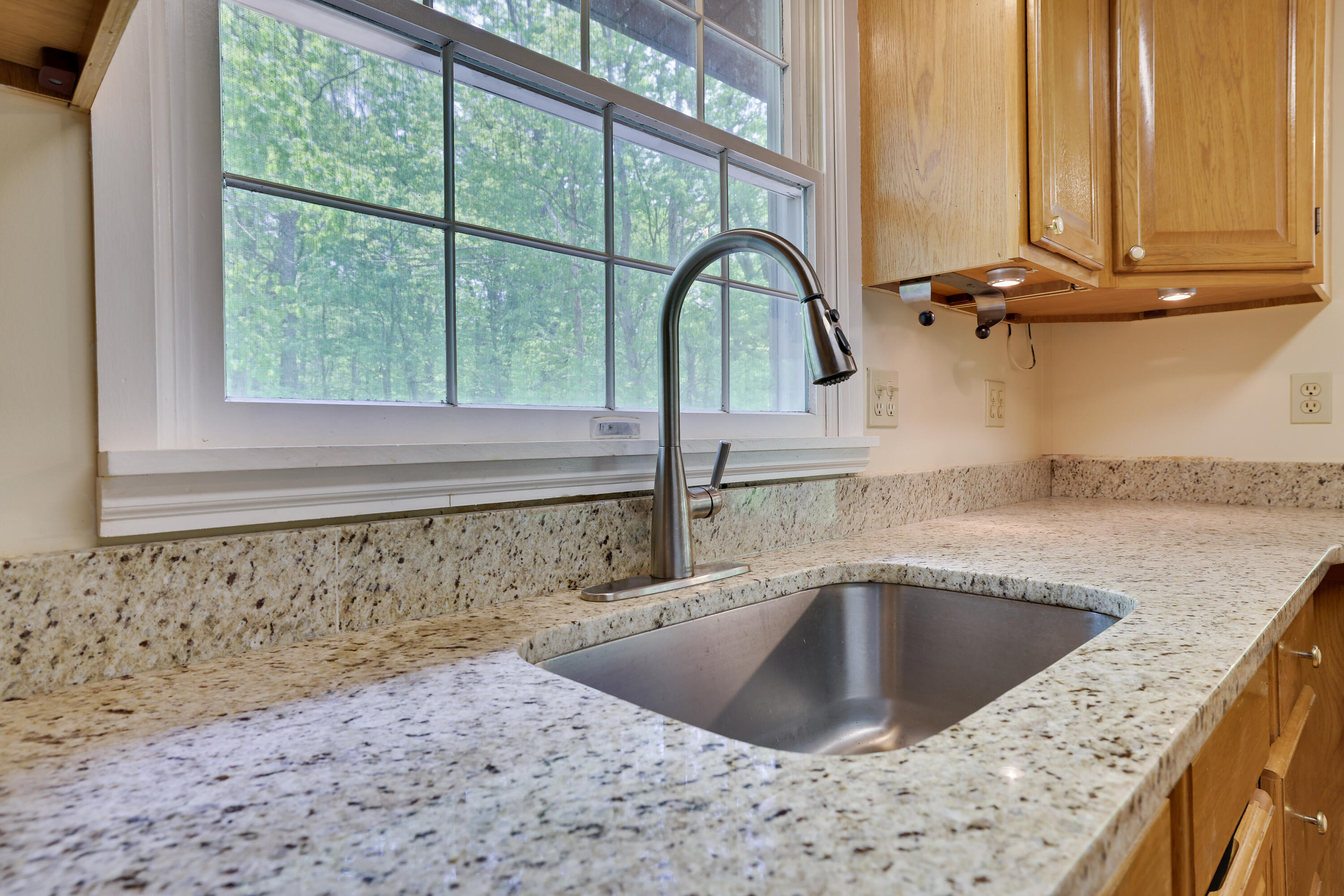 289 Towamensing Trail, Albrightsville, Pennsylvania image 7