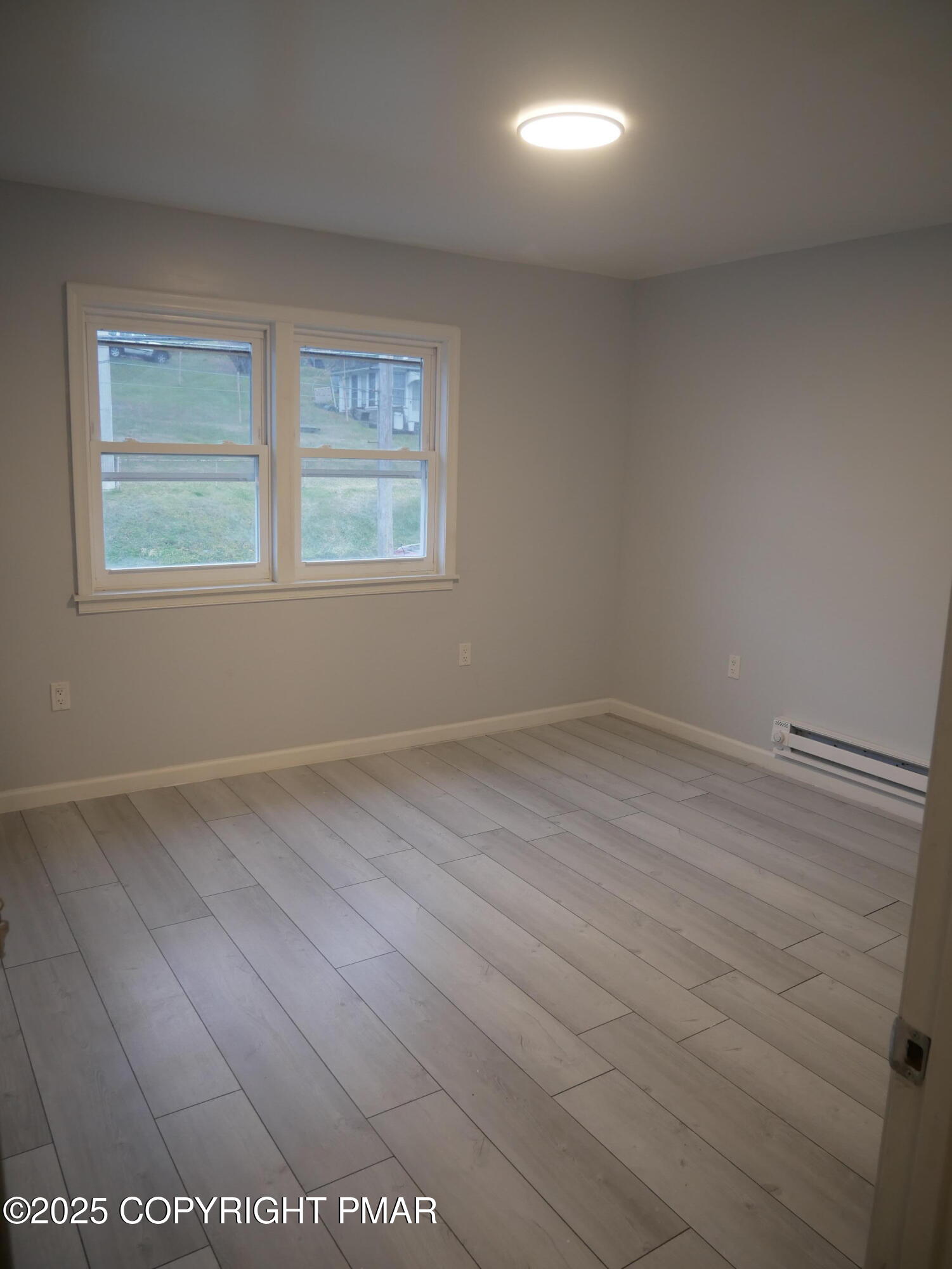 Coal Township, Pennsylvania 17866, United States, 4 Bedrooms Bedrooms, ,2 BathroomsBathrooms,Residential,Active,247734