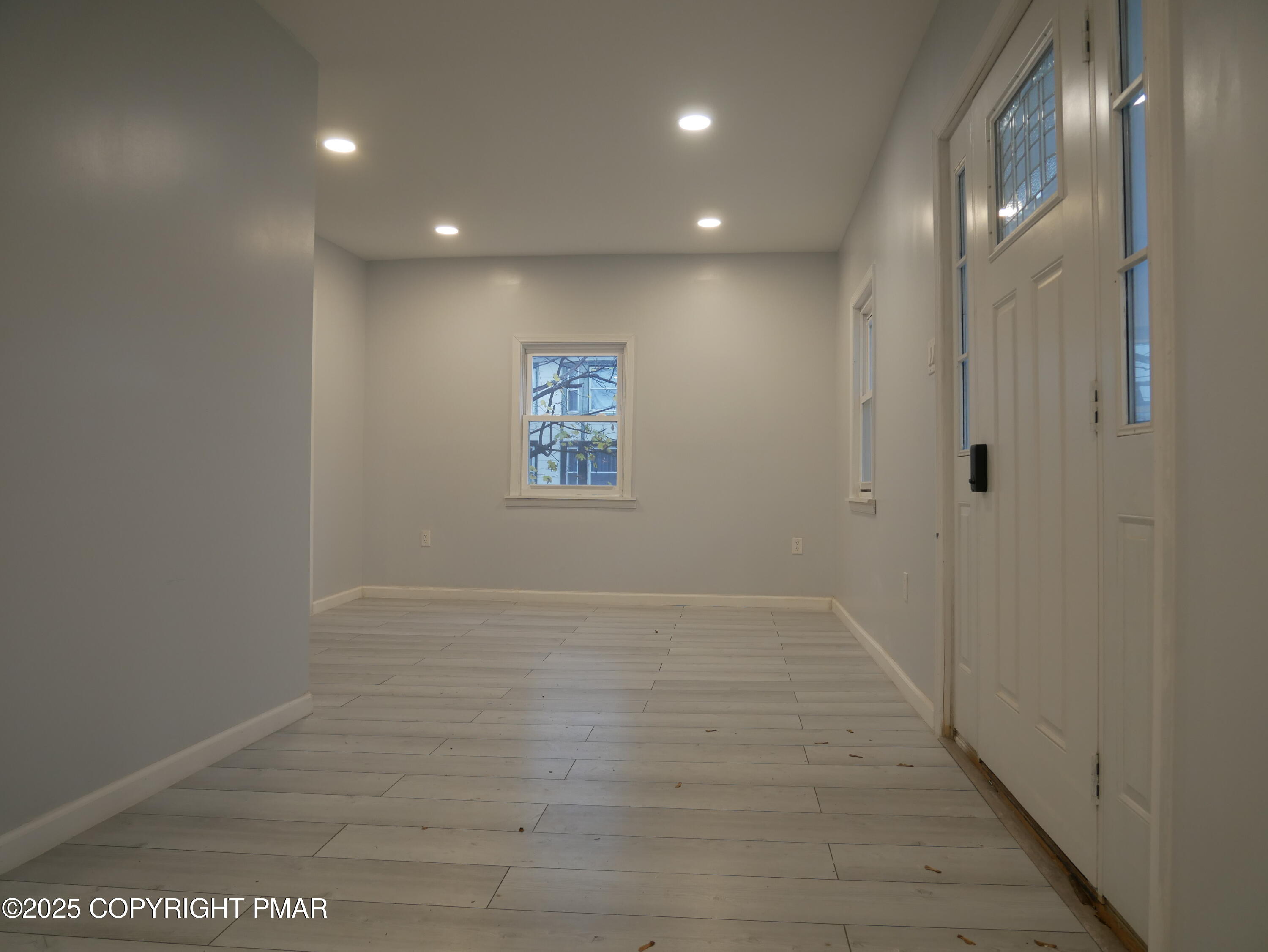 Coal Township, Pennsylvania 17866, United States, 4 Bedrooms Bedrooms, ,2 BathroomsBathrooms,Residential,Active,247734