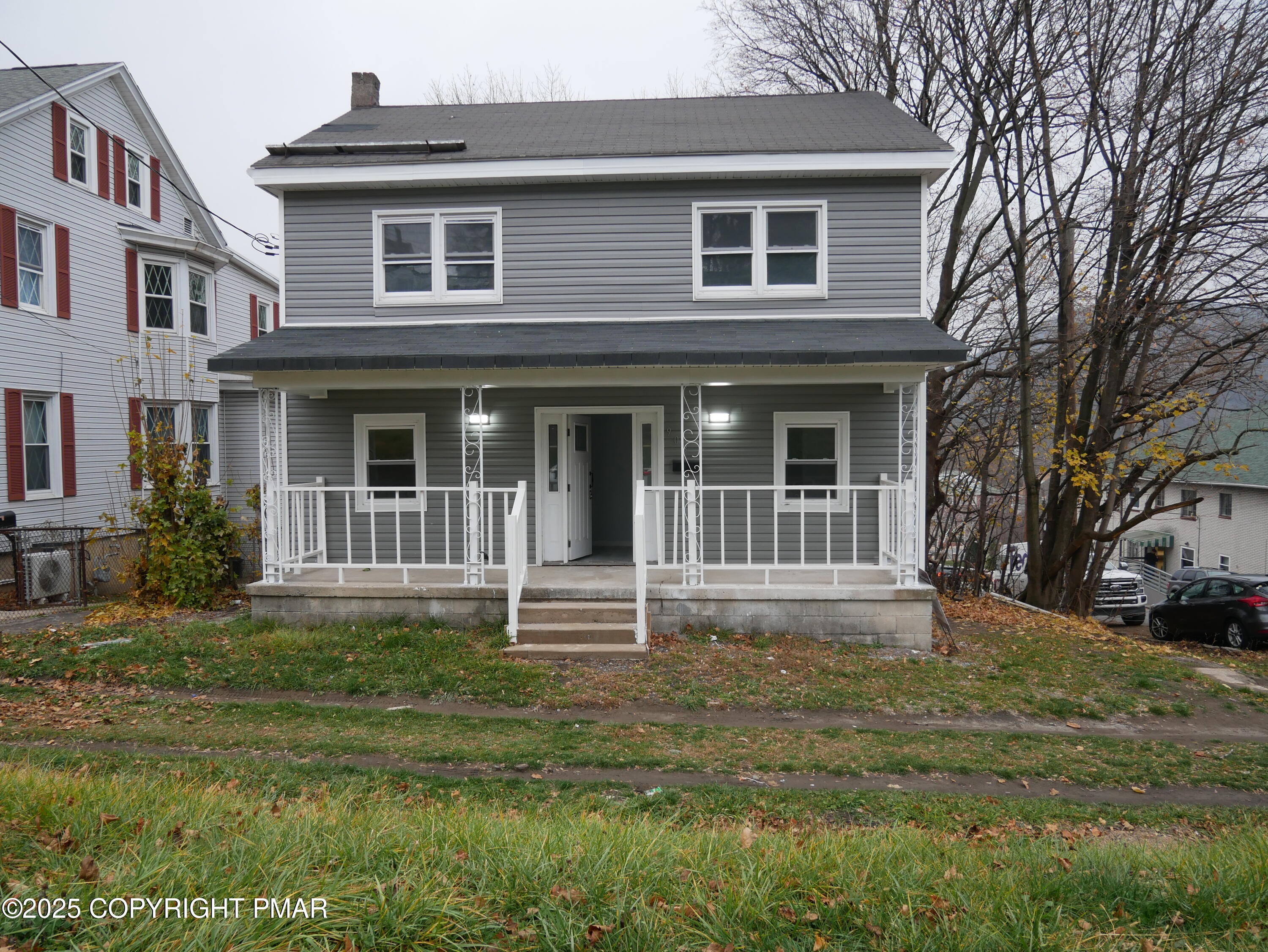 Coal Township, Pennsylvania 17866, United States, 4 Bedrooms Bedrooms, ,2 BathroomsBathrooms,Residential,Active,247734