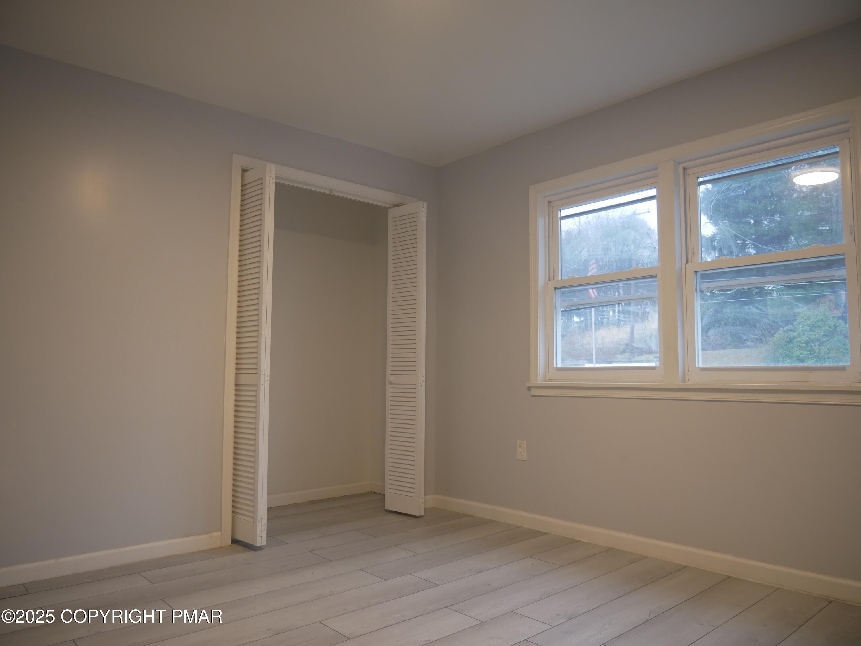 Coal Township, Pennsylvania 17866, United States, 4 Bedrooms Bedrooms, ,2 BathroomsBathrooms,Residential,Active,247734