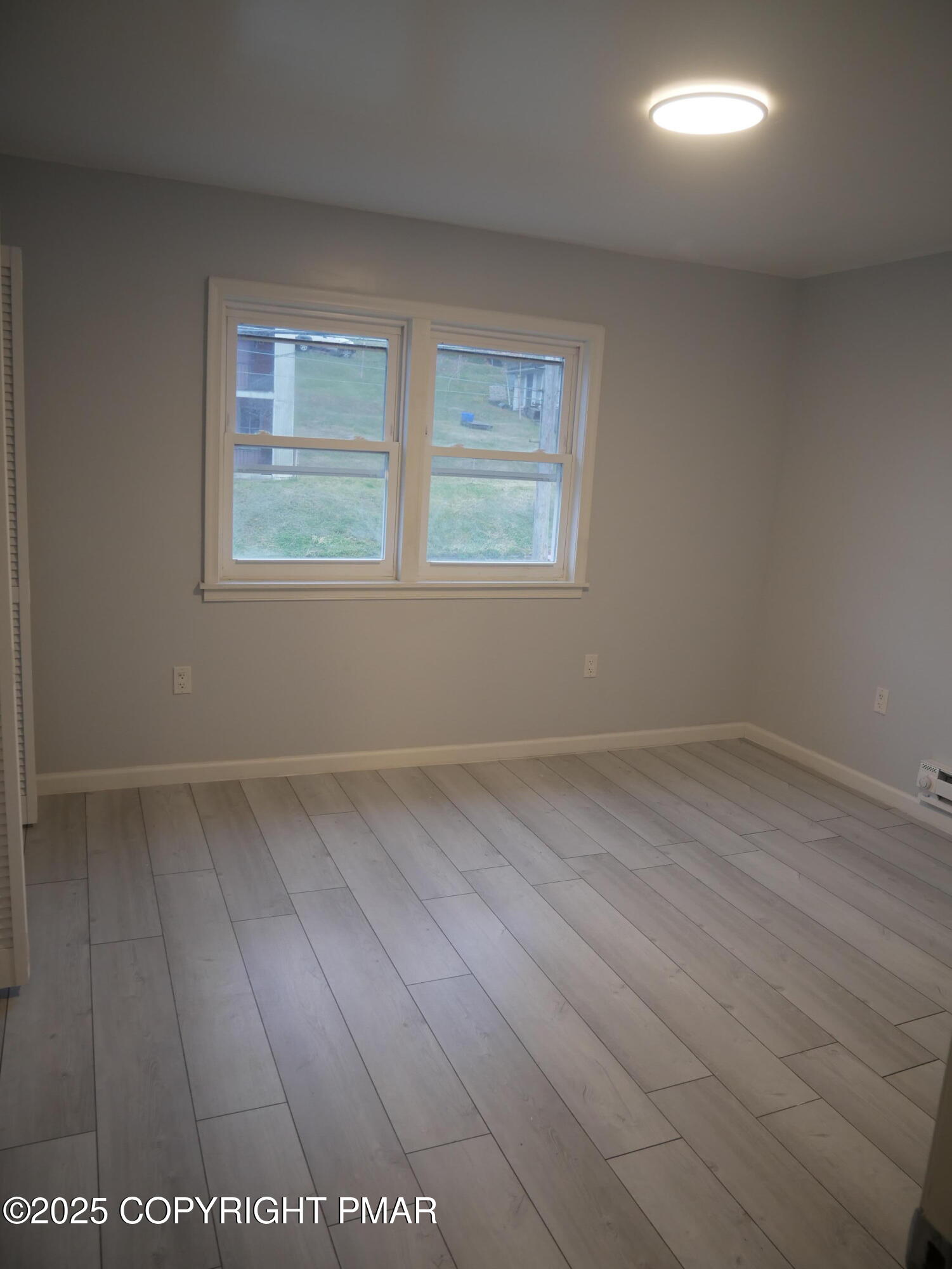 Coal Township, Pennsylvania 17866, United States, 4 Bedrooms Bedrooms, ,2 BathroomsBathrooms,Residential,Active,247734