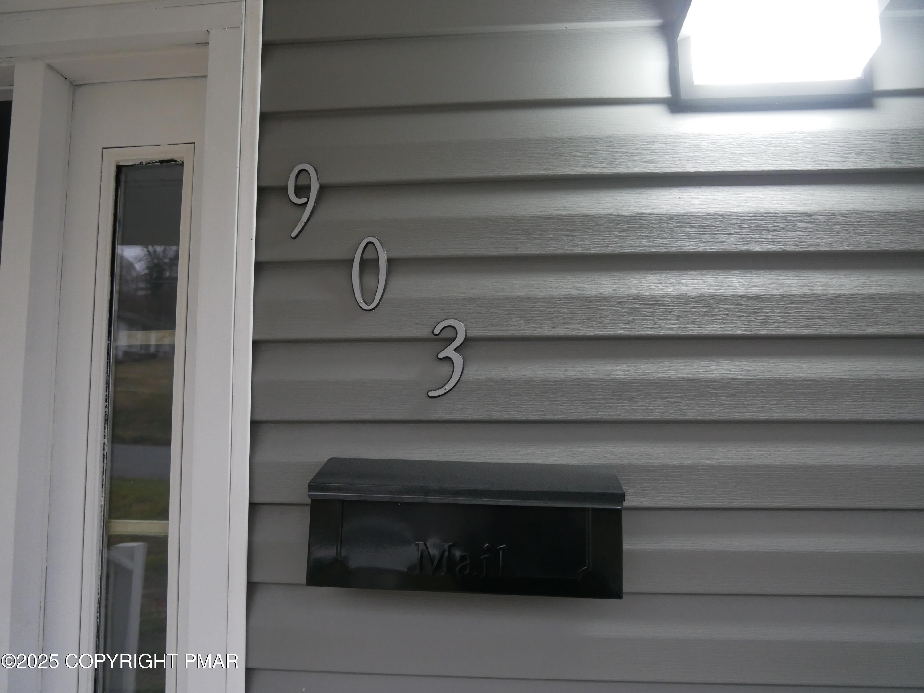 Coal Township, Pennsylvania 17866, United States, 4 Bedrooms Bedrooms, ,2 BathroomsBathrooms,Residential,Active,247734