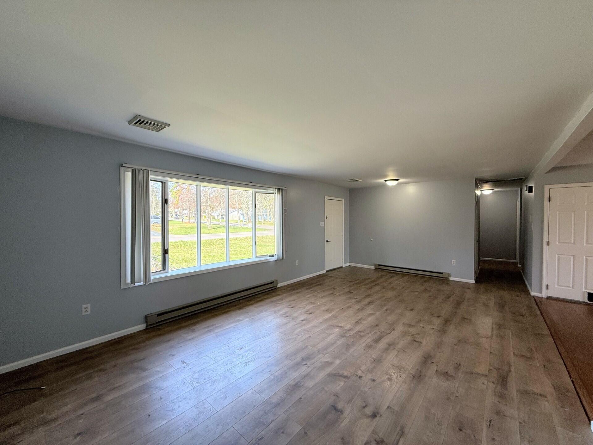 104 Sunset Drive, Mount Pocono, Pennsylvania image 8