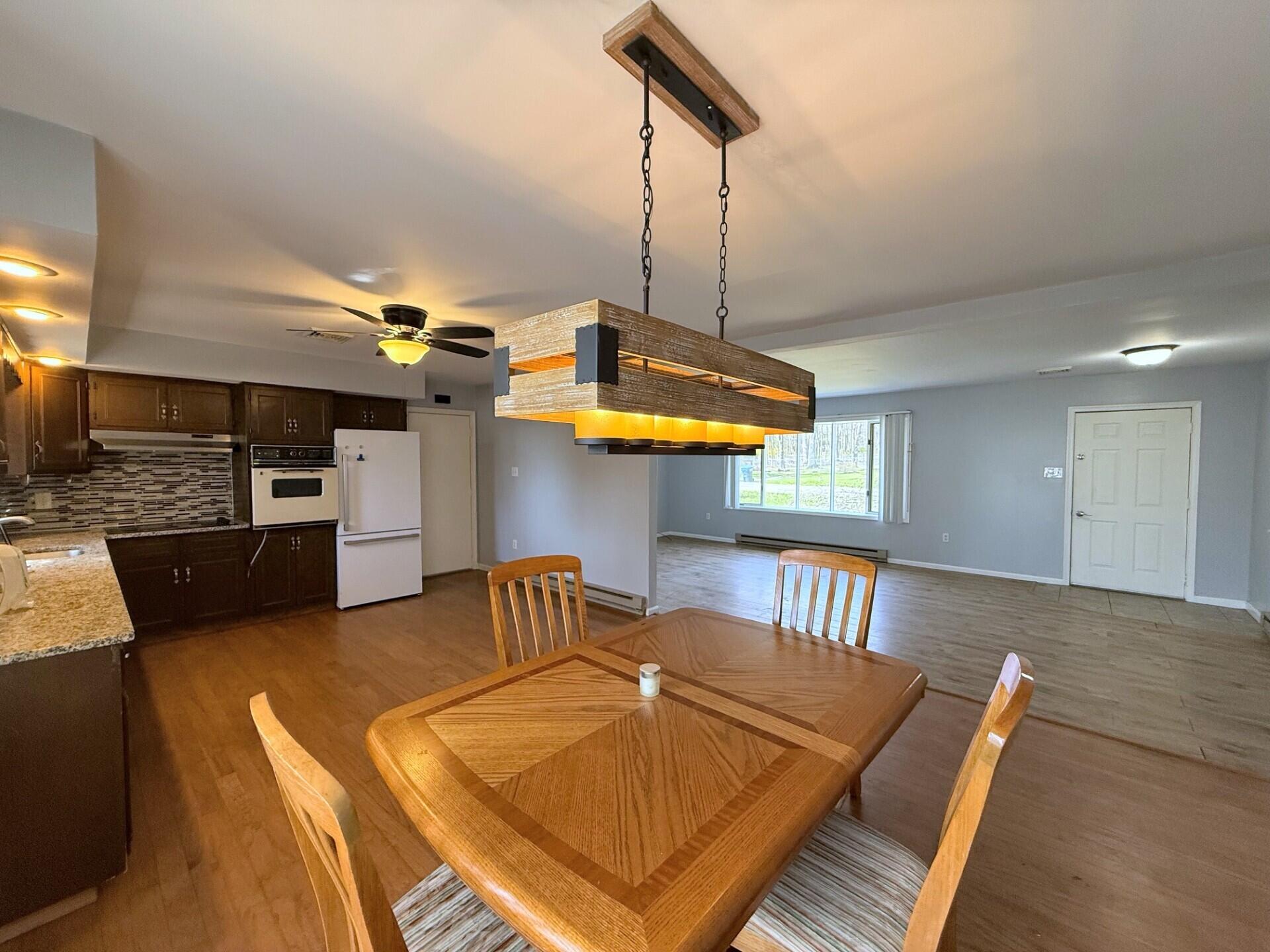 104 Sunset Drive, Mount Pocono, Pennsylvania image 12