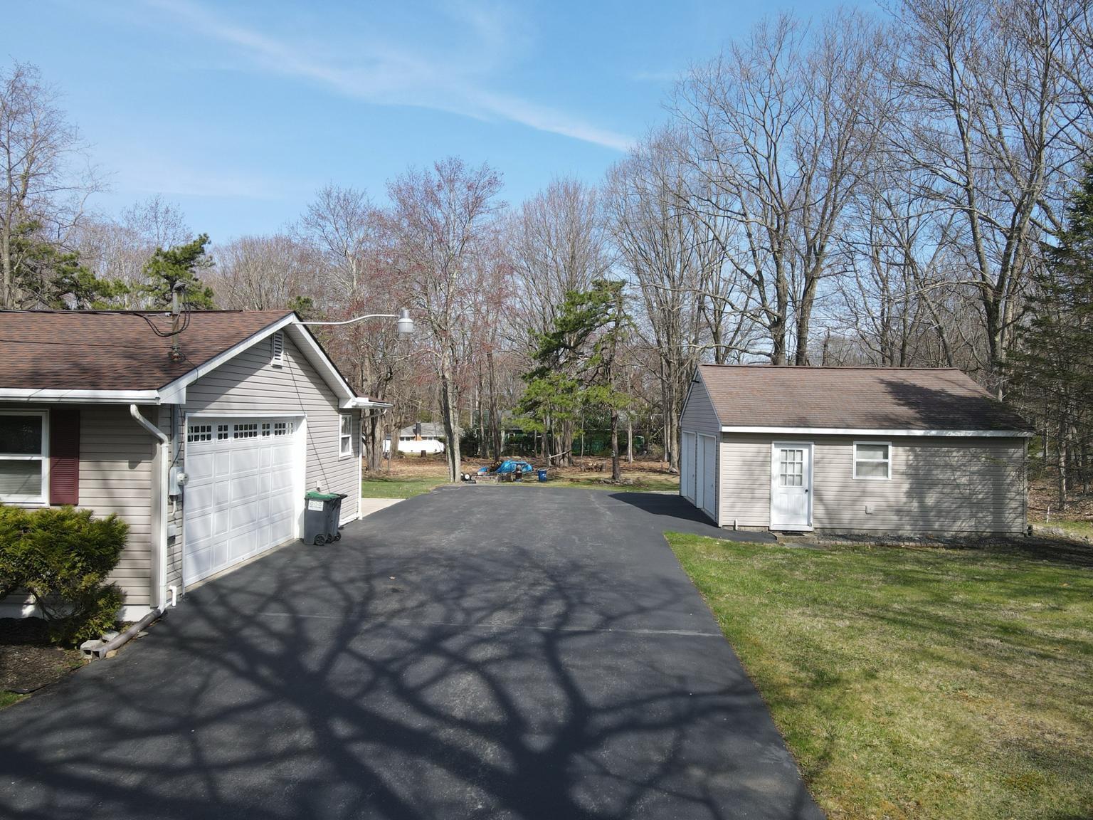 148 Summit Avenue, Pocono Summit, Pennsylvania image 3